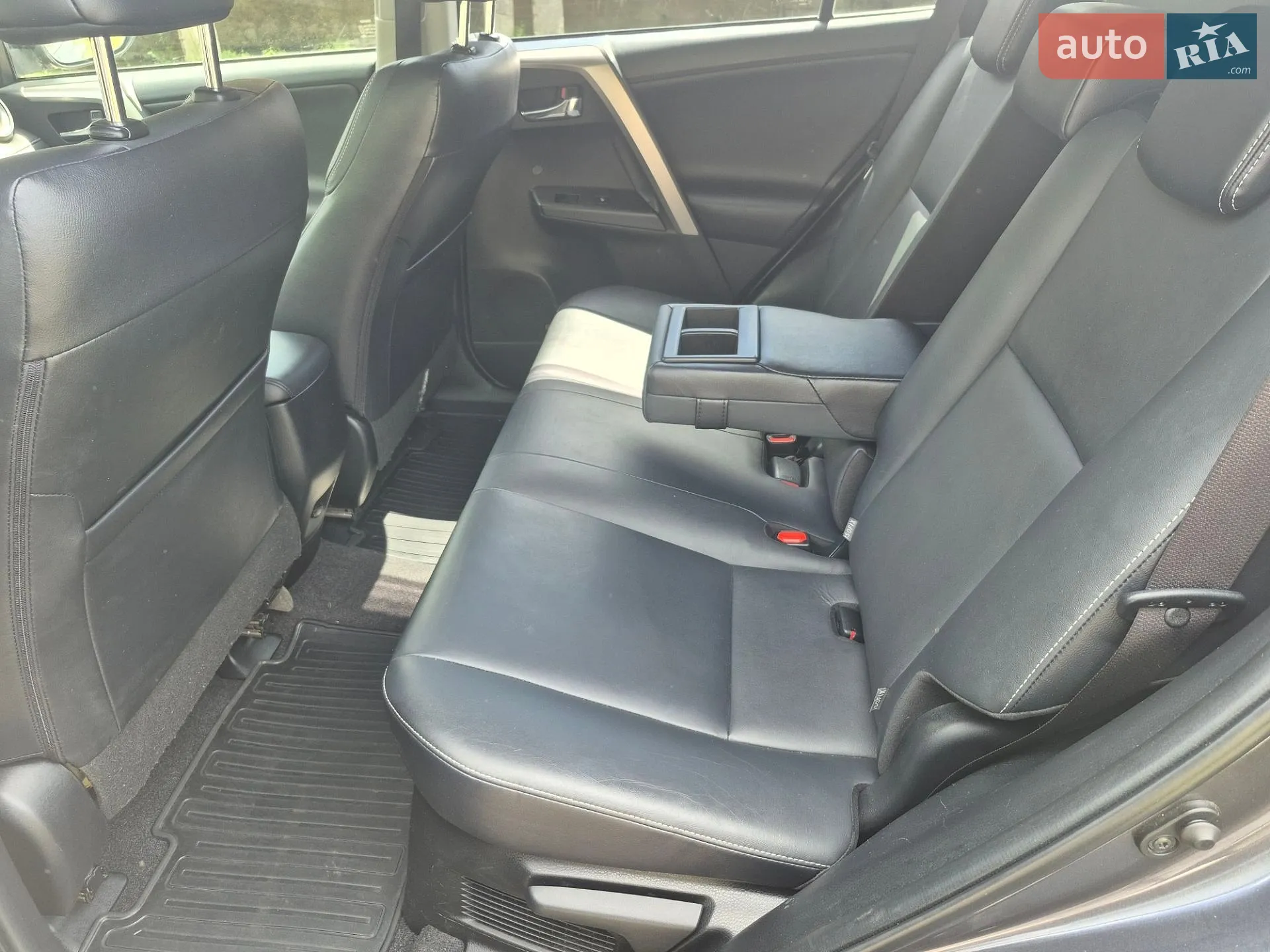 2016 Toyota RAV 4 - мініатюра 22