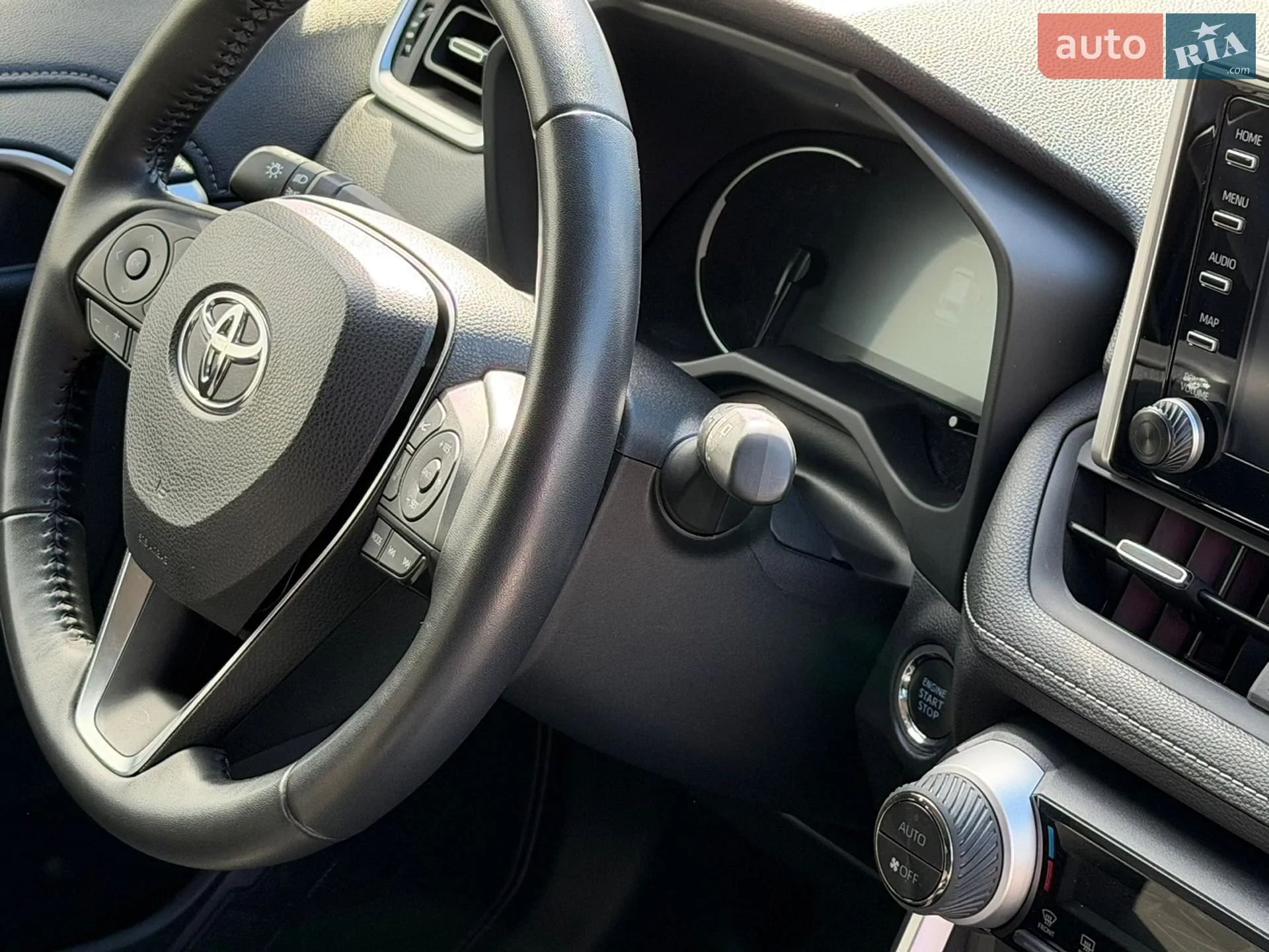 2021 Toyota RAV 4 - мініатюра 14