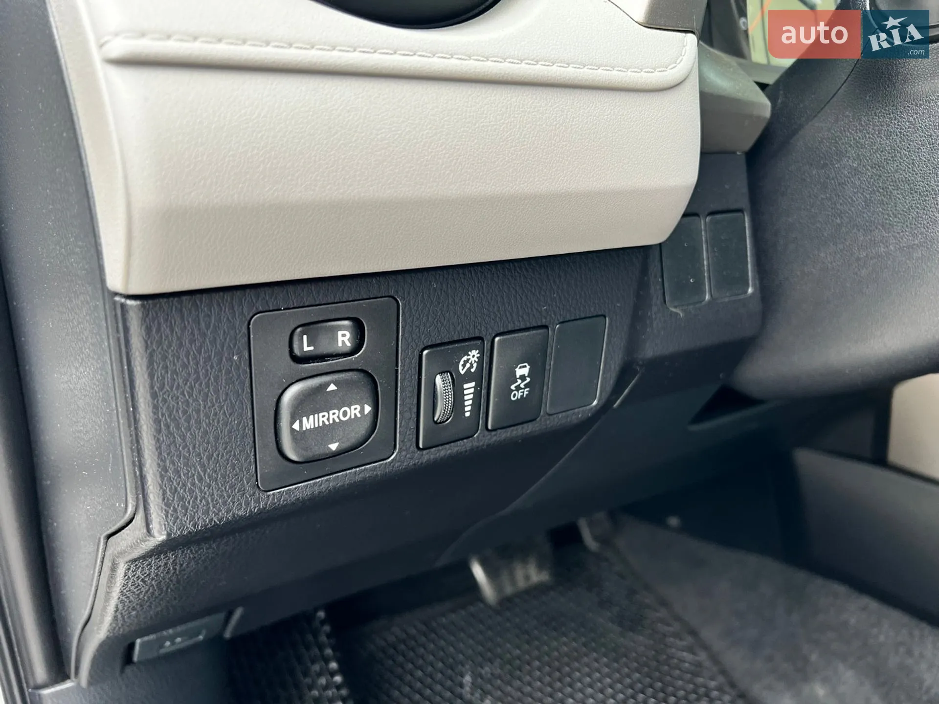 2015 Toyota RAV 4 - мініатюра 5