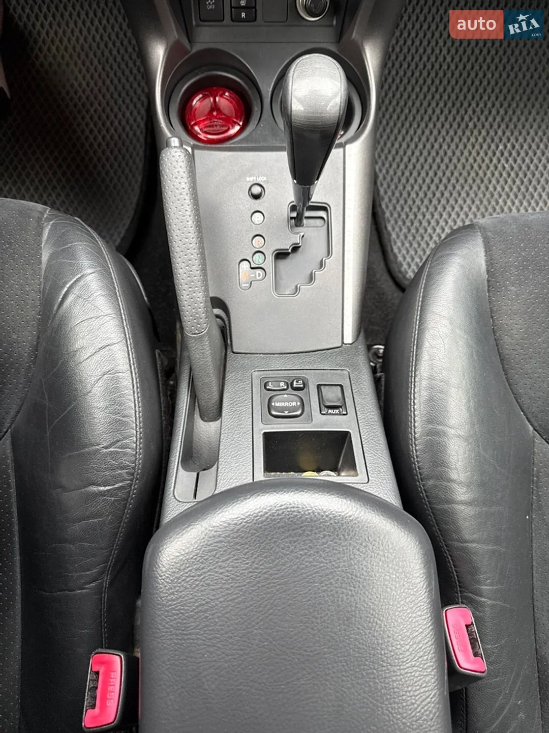 2011 Toyota RAV 4 - мініатюра 24