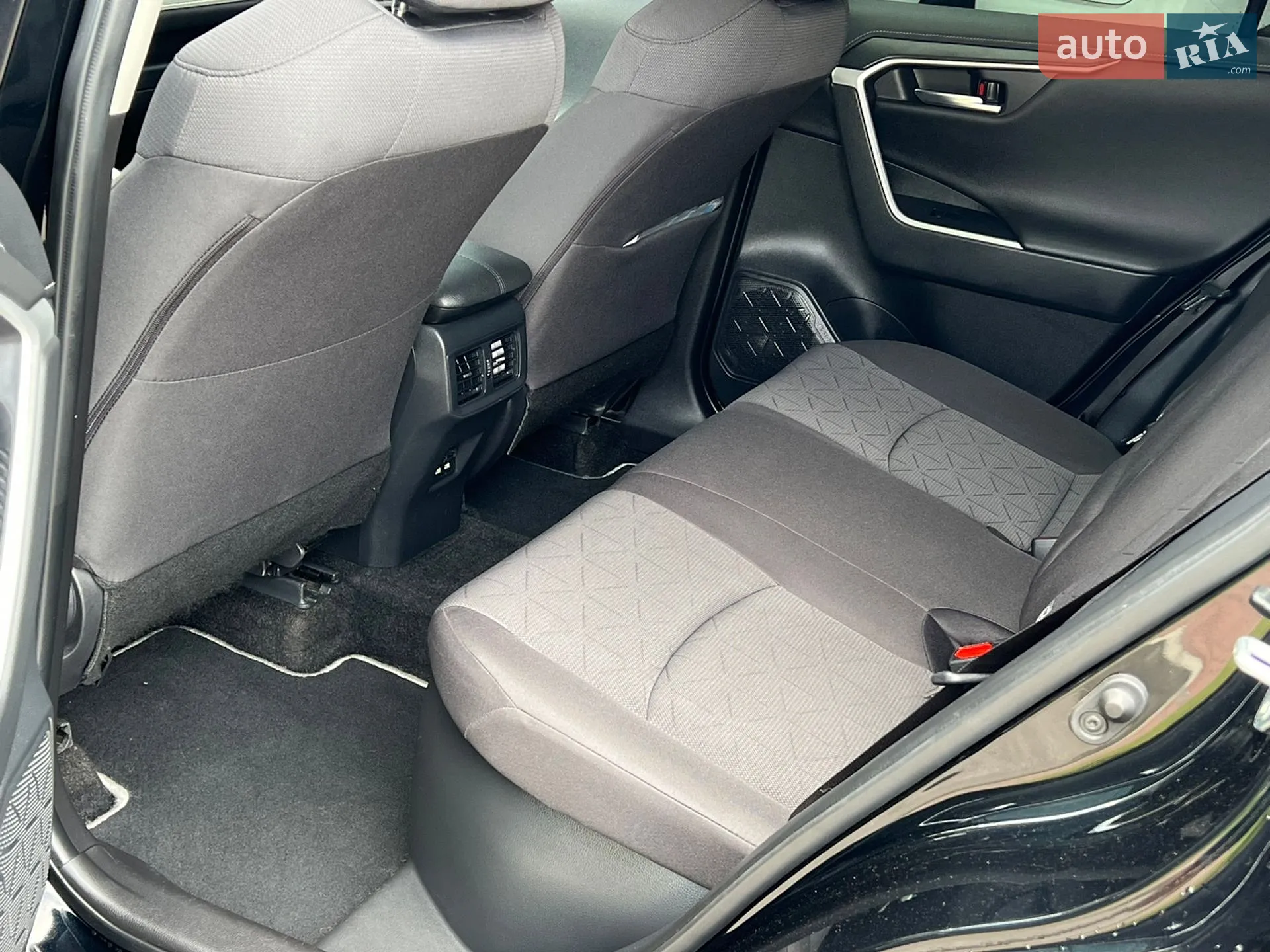 2021 Toyota RAV 4 - мініатюра 30