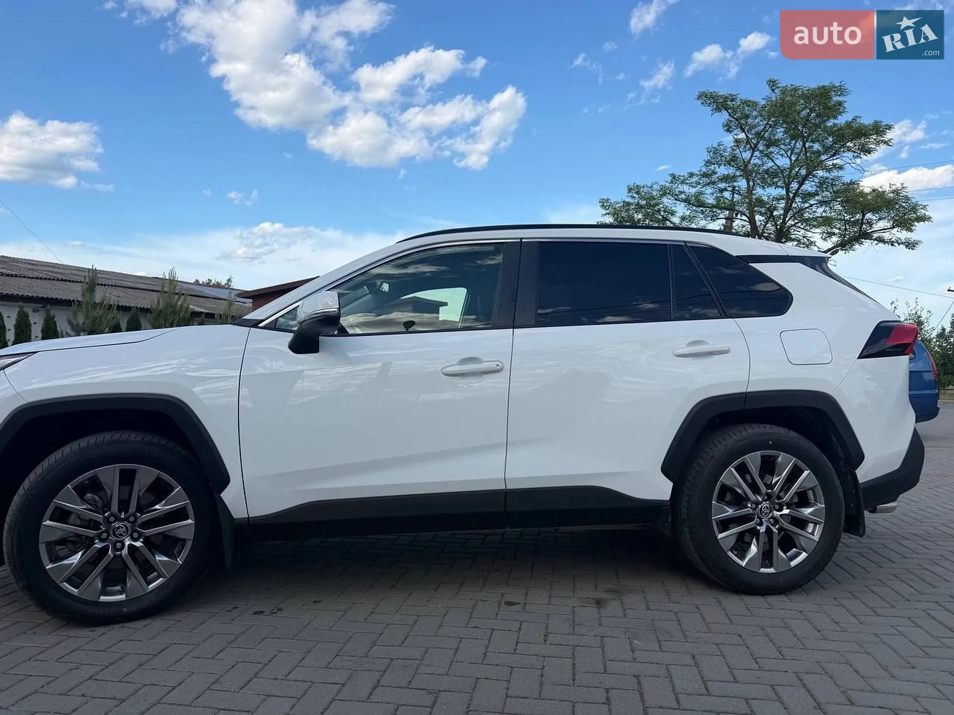 2021 Toyota RAV 4 - мініатюра 19