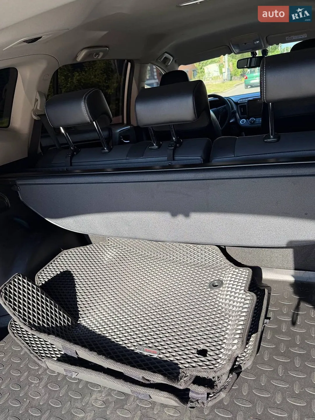 2016 Toyota RAV 4 - мініатюра 9