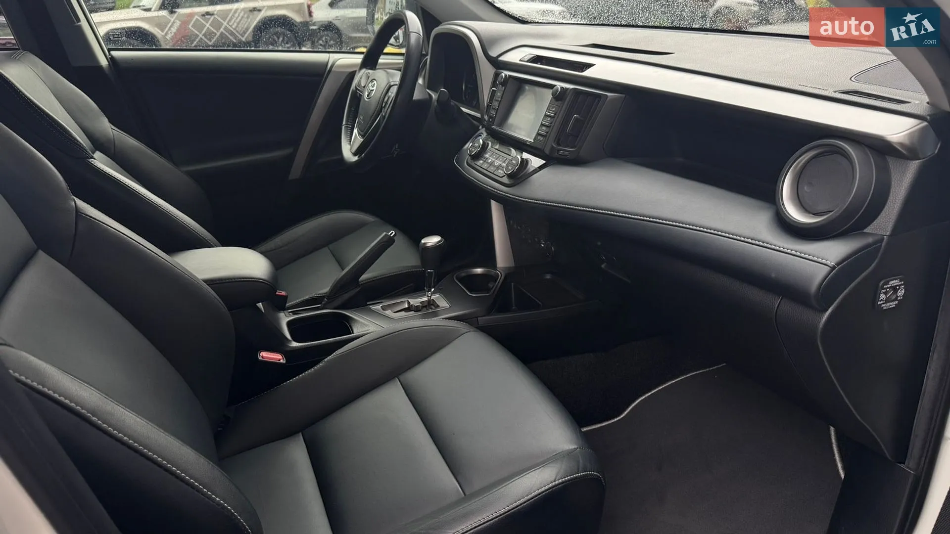 2018 Toyota RAV 4 - мініатюра 6