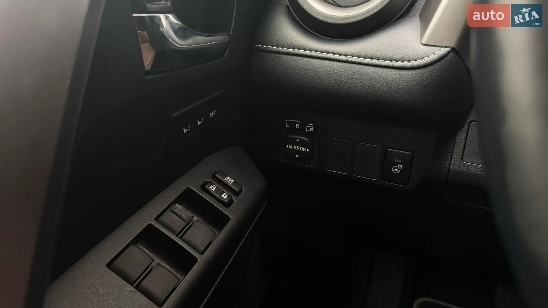 2018 Toyota RAV 4 - мініатюра 17