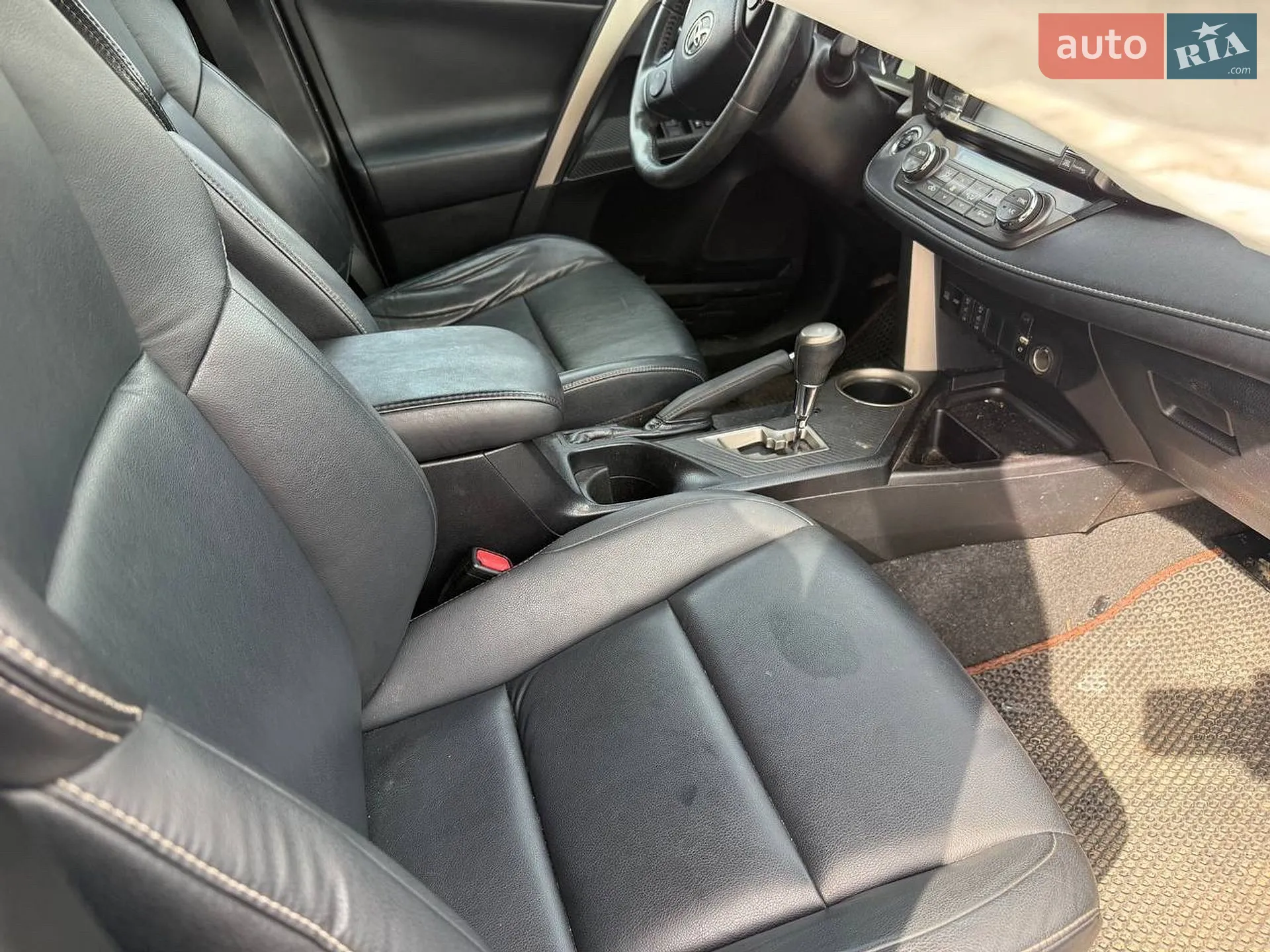 2015 Toyota RAV 4 - мініатюра 2