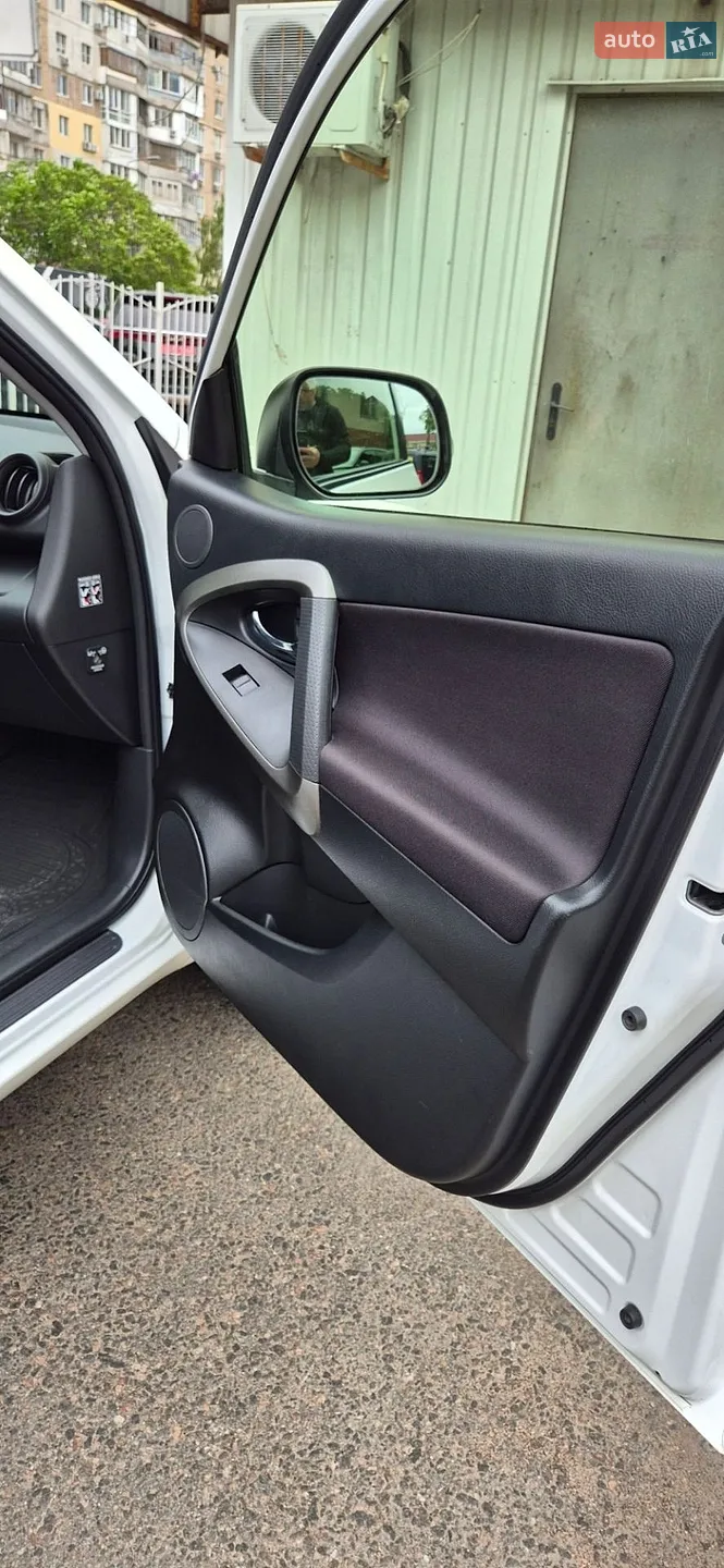 2012 Toyota RAV 4 - мініатюра 16
