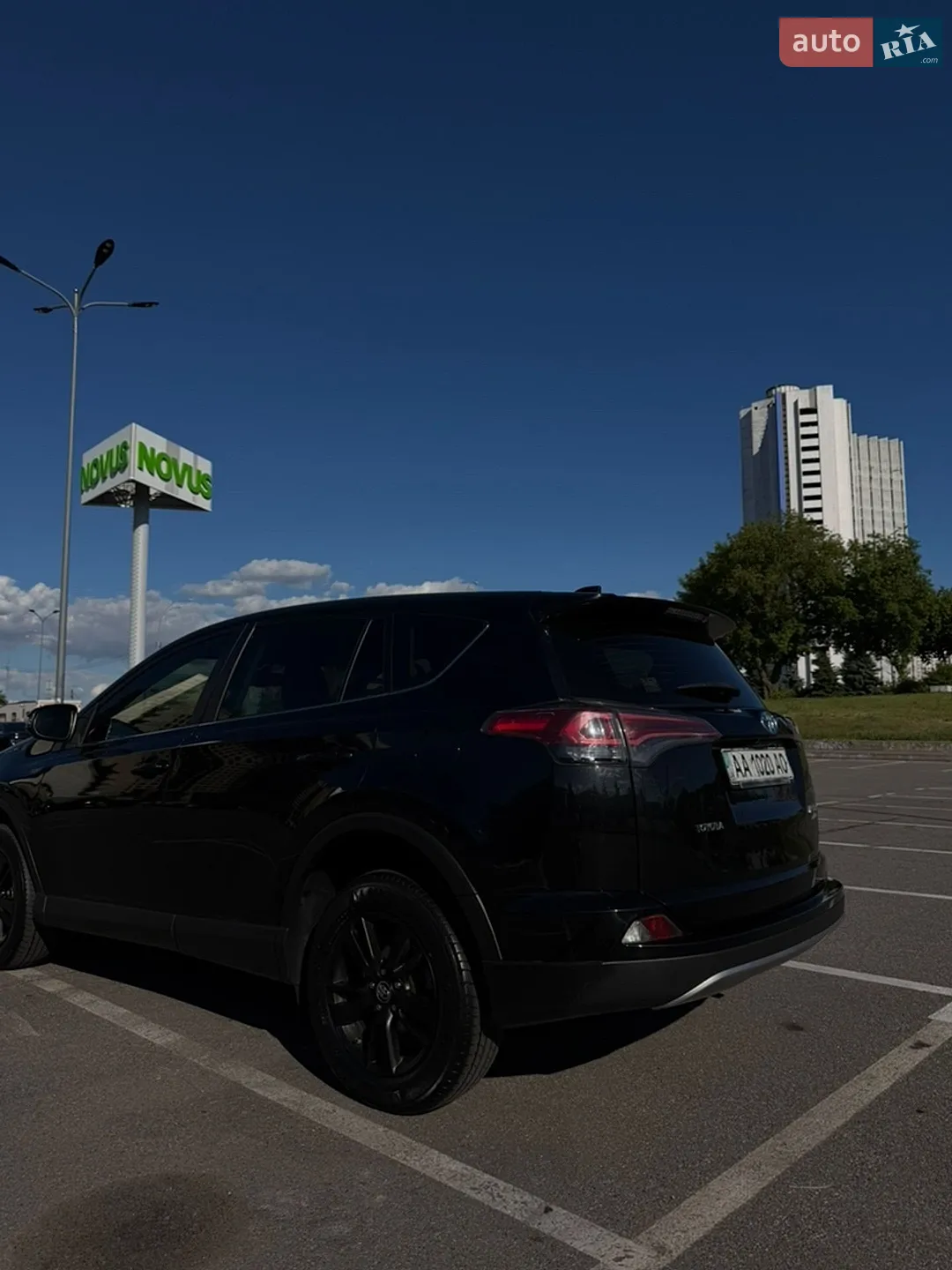 2017 Toyota RAV 4 - мініатюра 24
