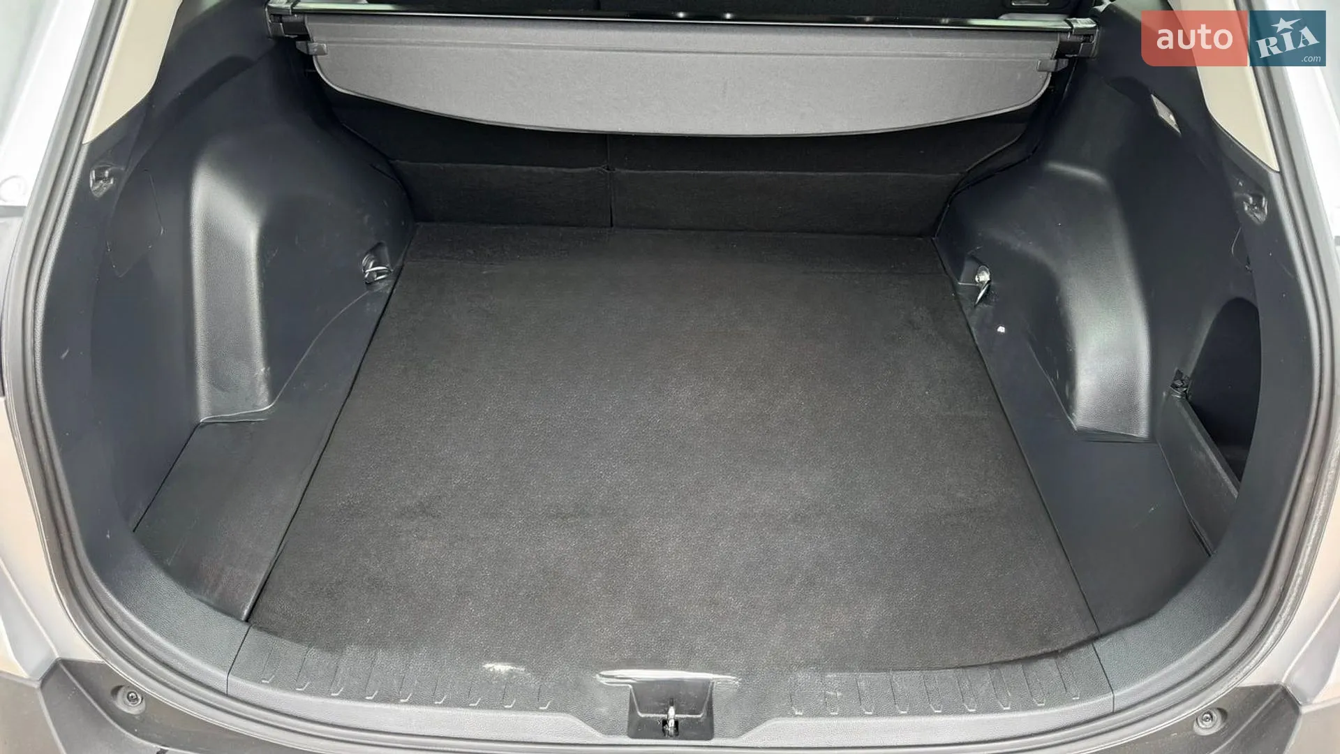 2019 Toyota RAV 4 - мініатюра 10