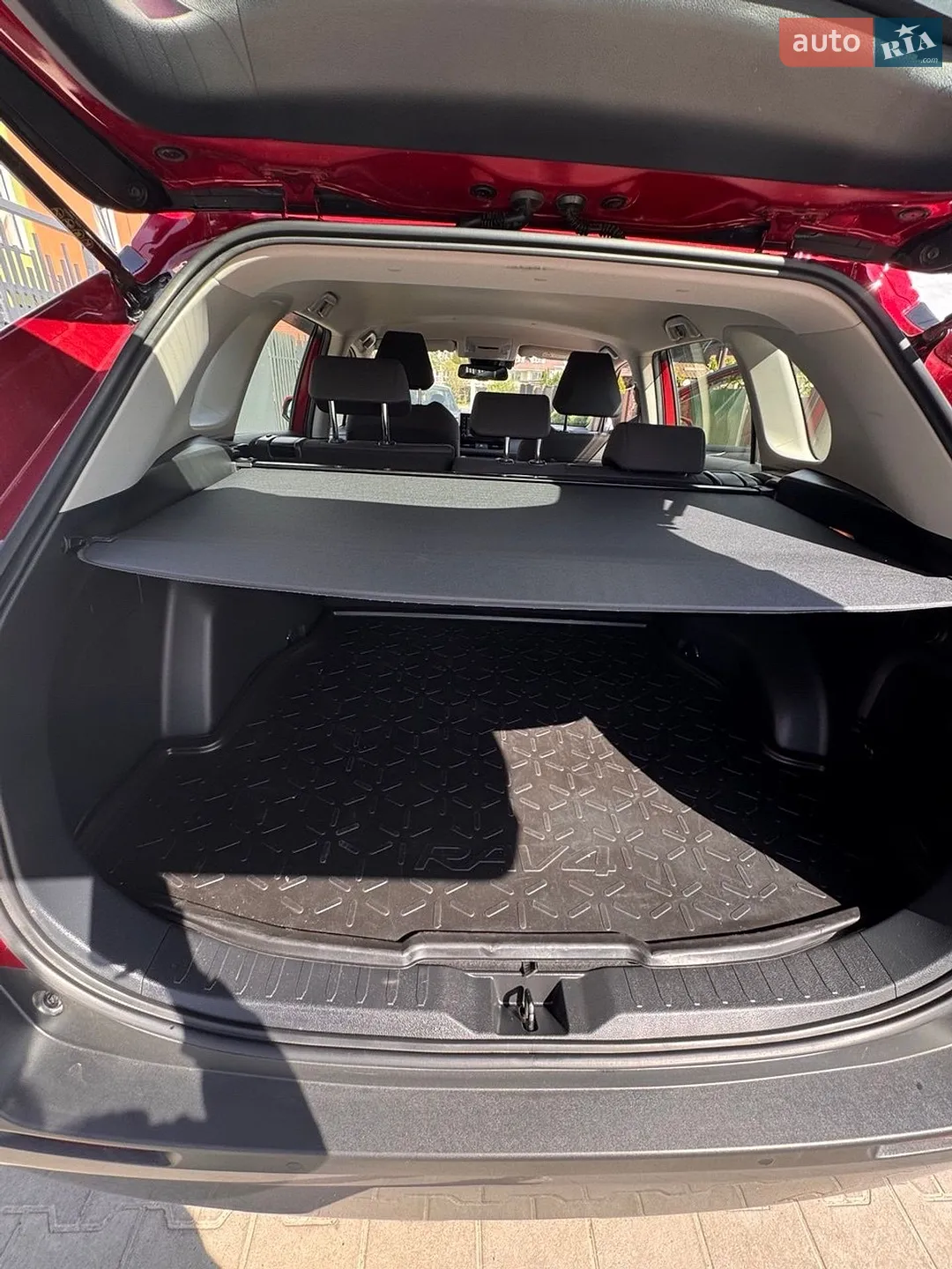 2021 Toyota RAV 4 - мініатюра 12