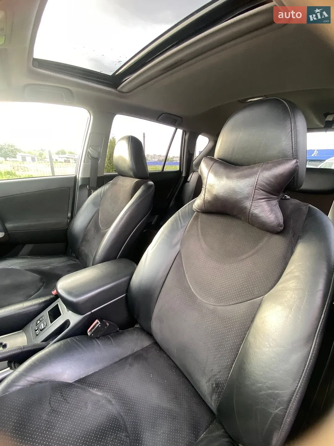 2012 Toyota RAV 4 - мініатюра 11