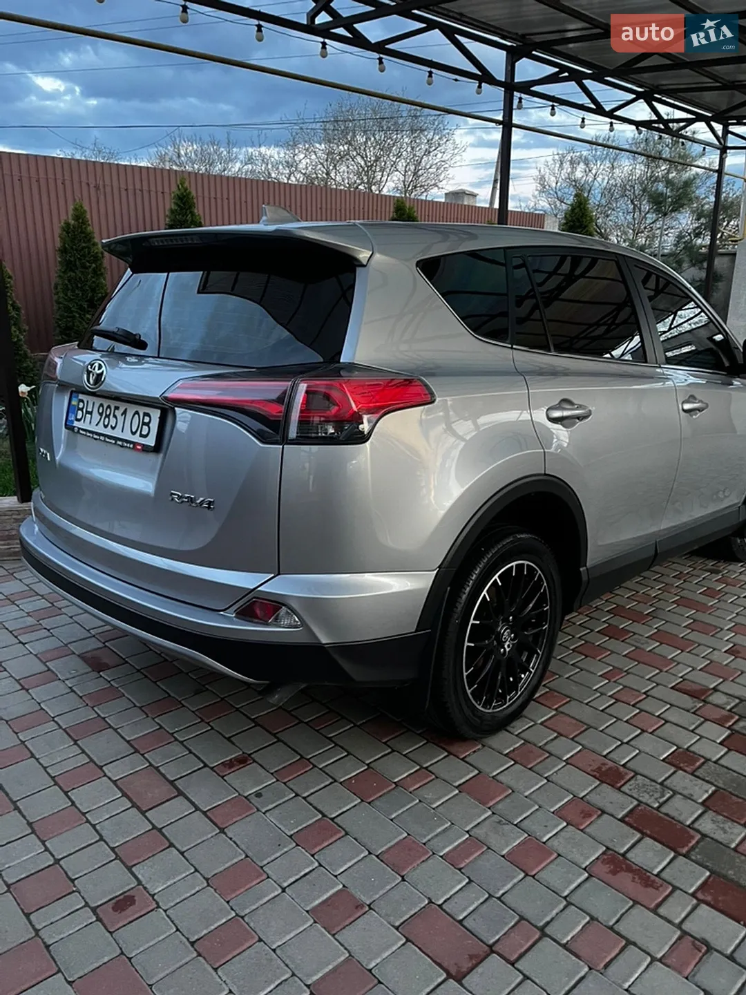 2018 Toyota RAV 4 - мініатюра 4