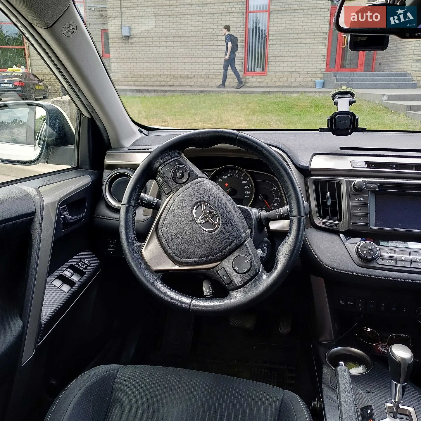 2013 Toyota RAV 4 - мініатюра 16