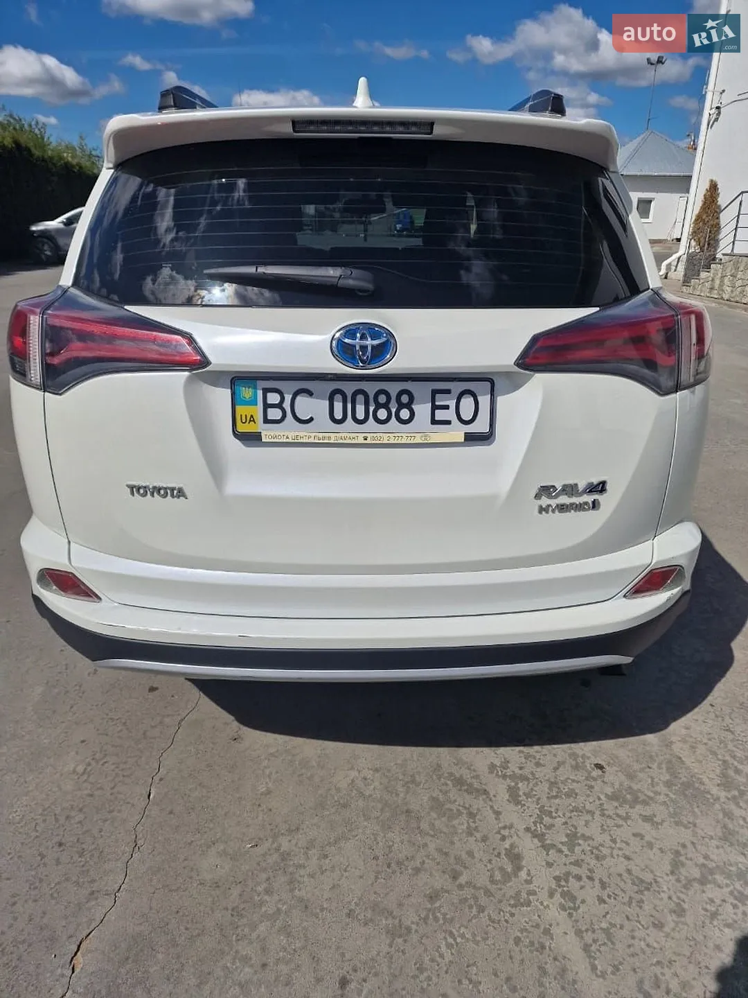 2016 Toyota RAV 4 - мініатюра 2