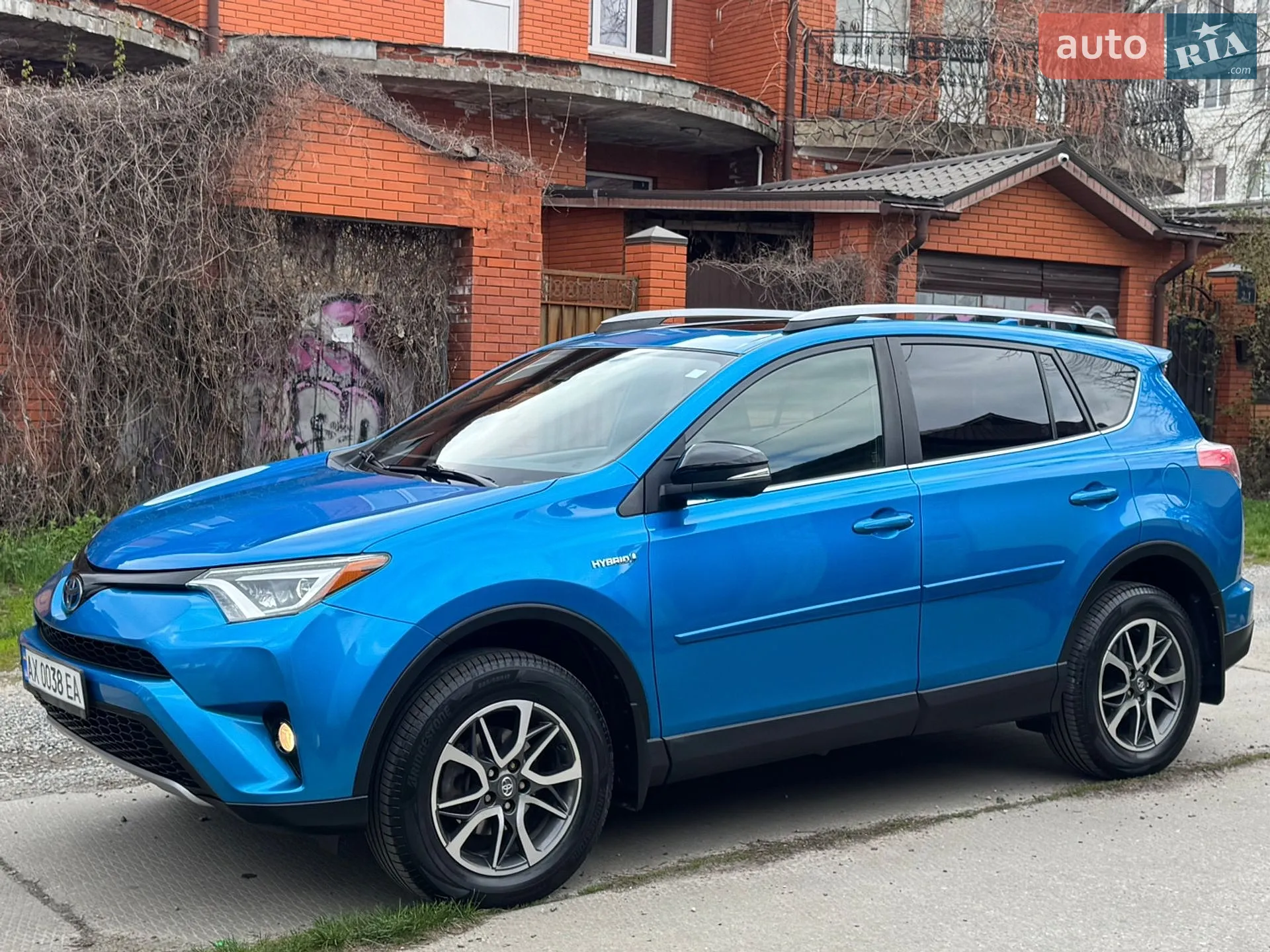 2017 Toyota RAV 4 - мініатюра 4