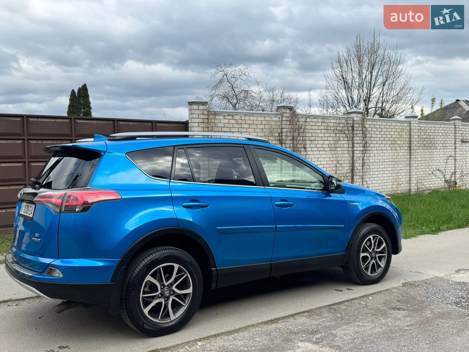 2017 Toyota RAV 4 - мініатюра 8