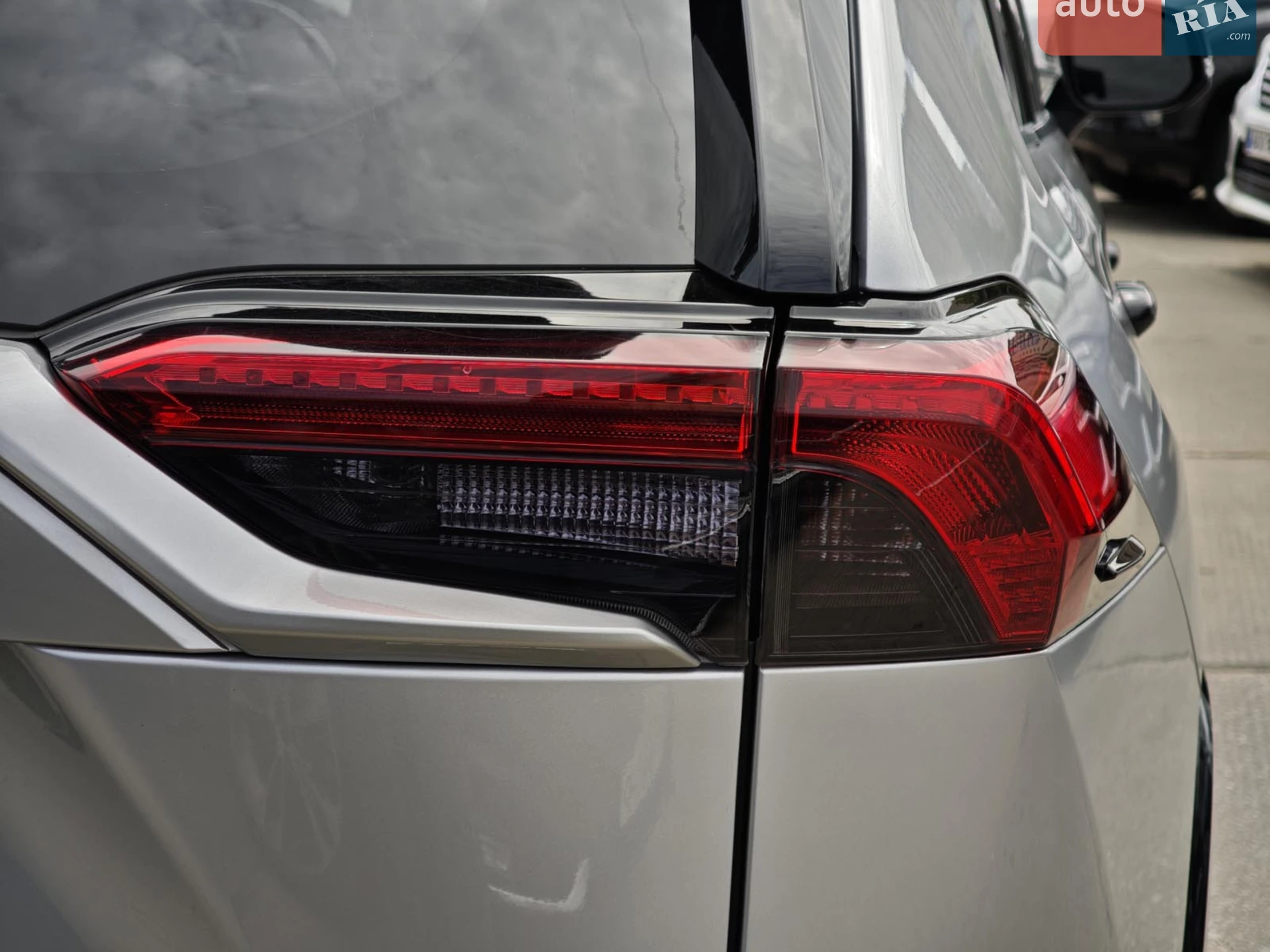 2019 Toyota RAV 4 - мініатюра 14