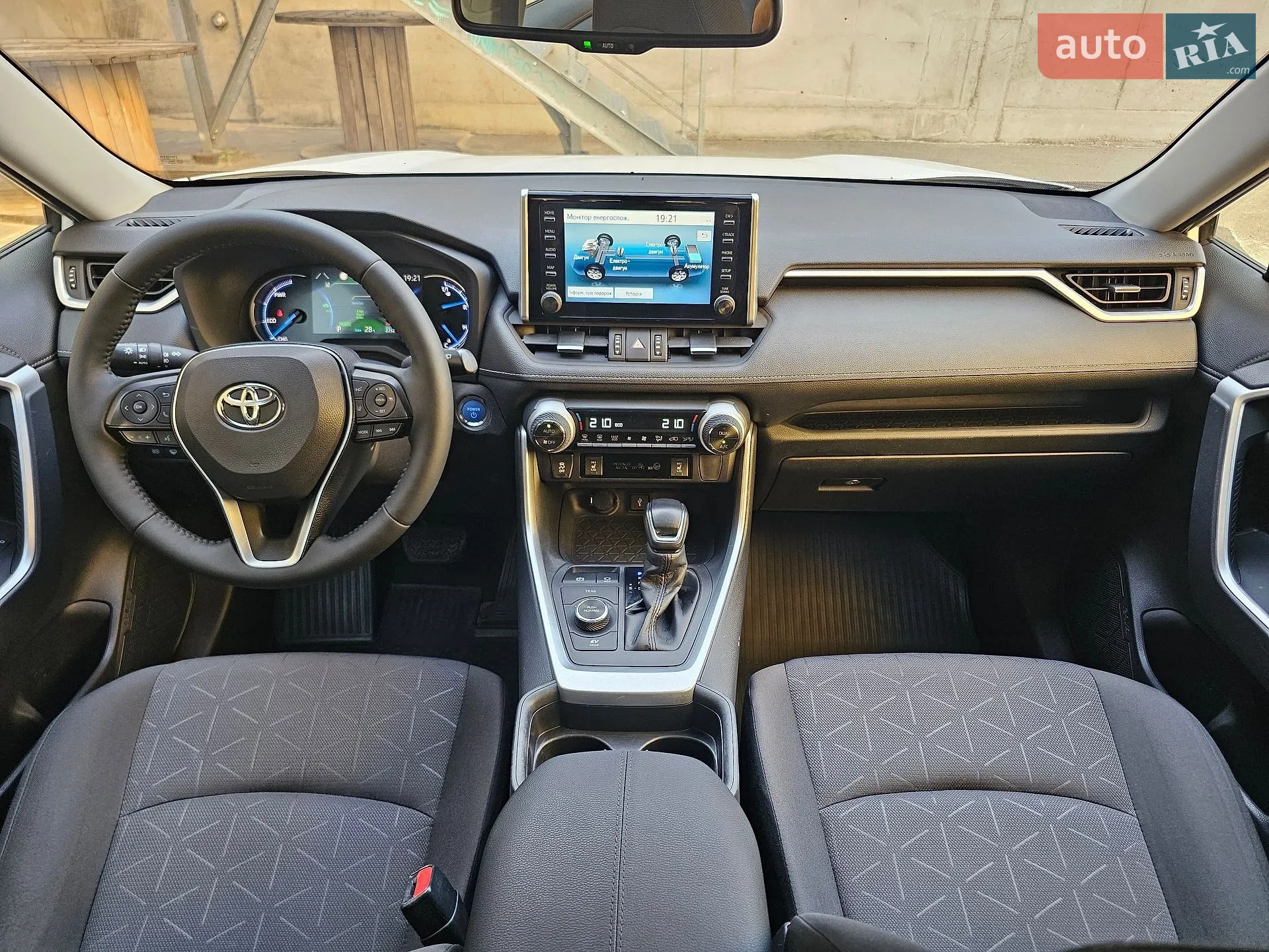2021 Toyota RAV 4 - мініатюра 33