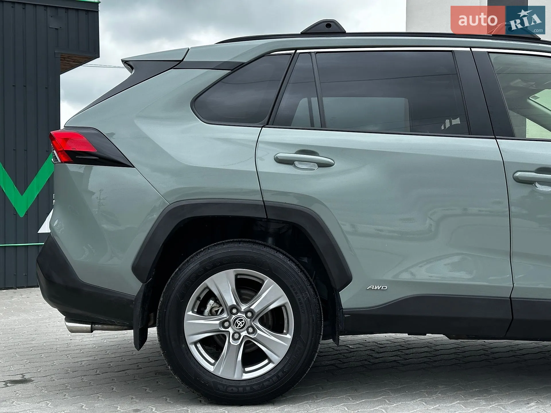 2023 Toyota RAV 4 - мініатюра 17