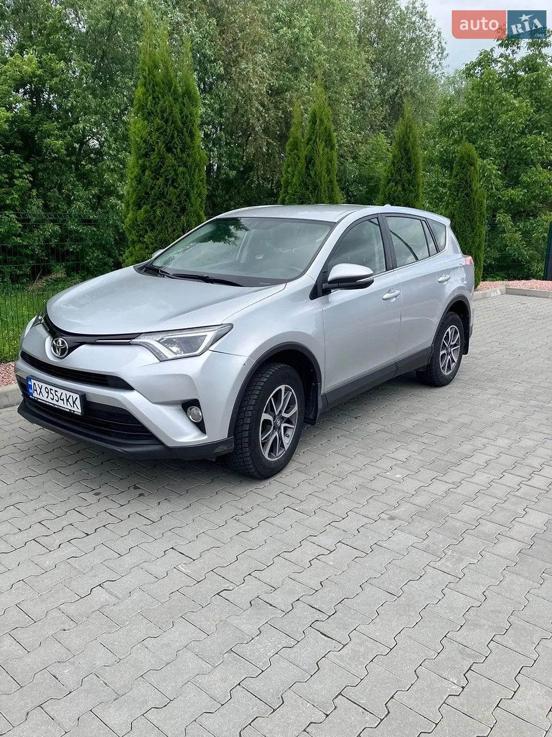 2016 Toyota RAV 4 - фото 1