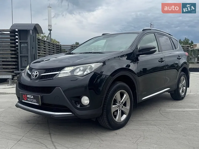 Toyota RAV4 2015