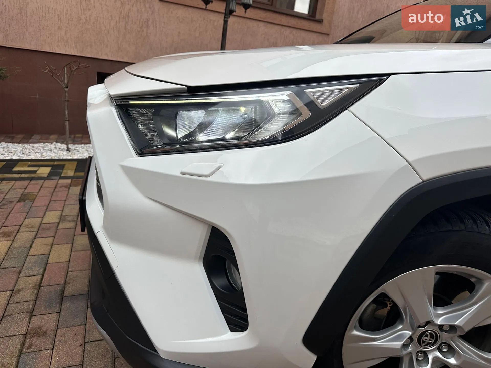 2019 Toyota RAV 4 - мініатюра 24
