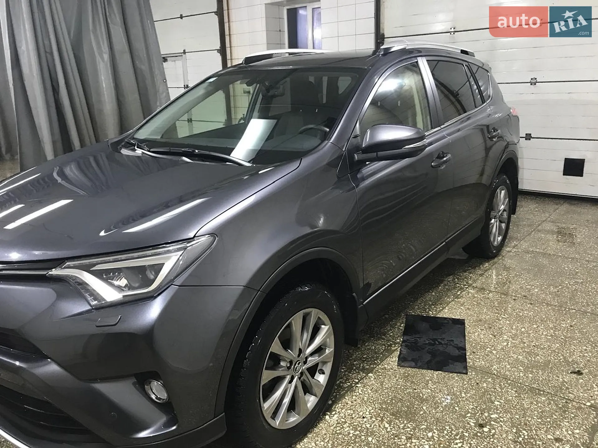2016 Toyota RAV 4 - мініатюра 5