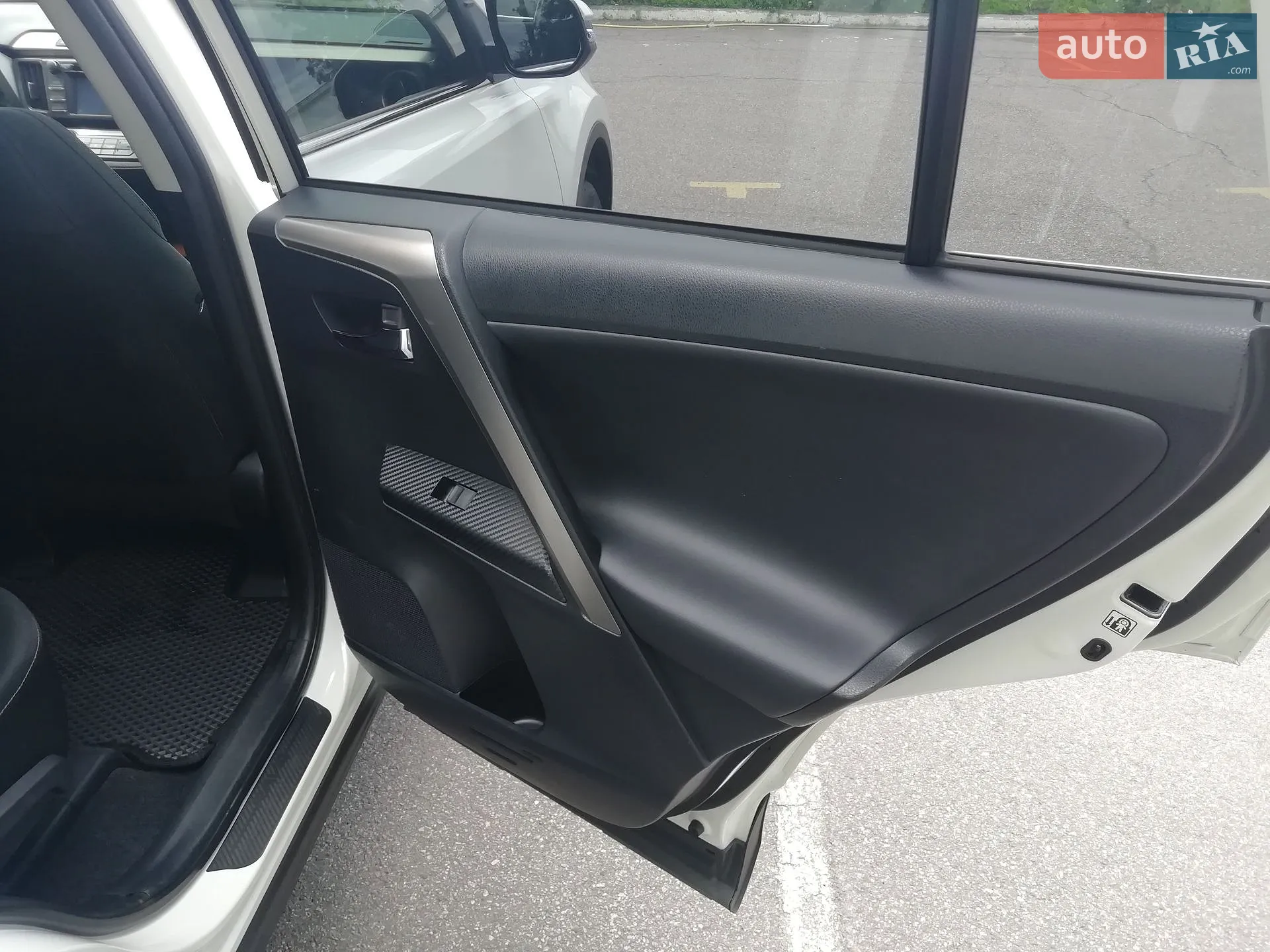 2014 Toyota RAV 4 - мініатюра 20