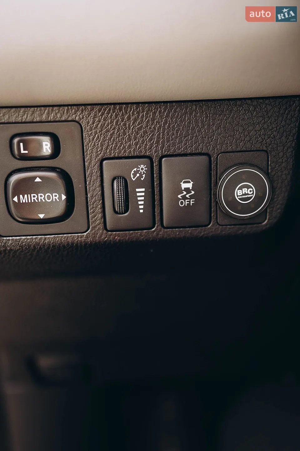 2015 Toyota RAV 4 - мініатюра 45