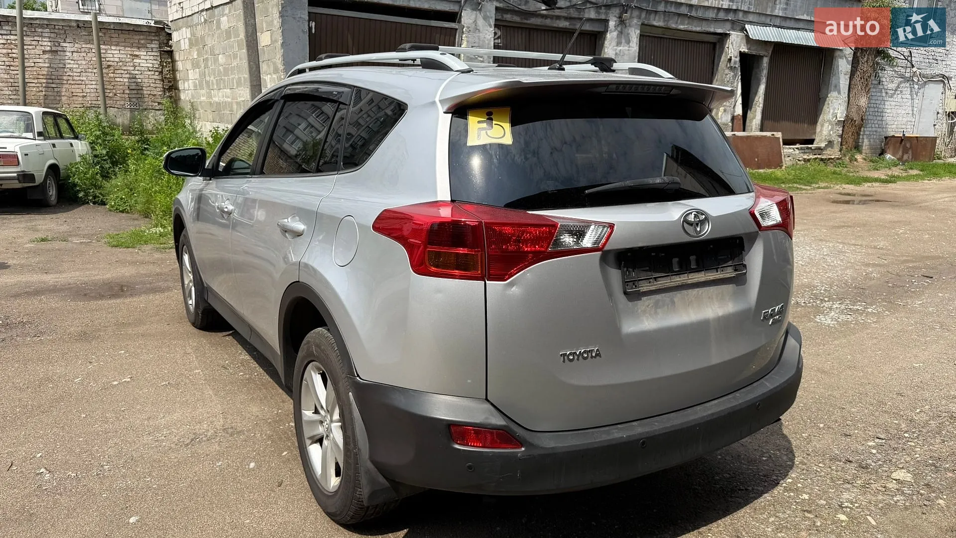2014 Toyota RAV 4 - мініатюра 5