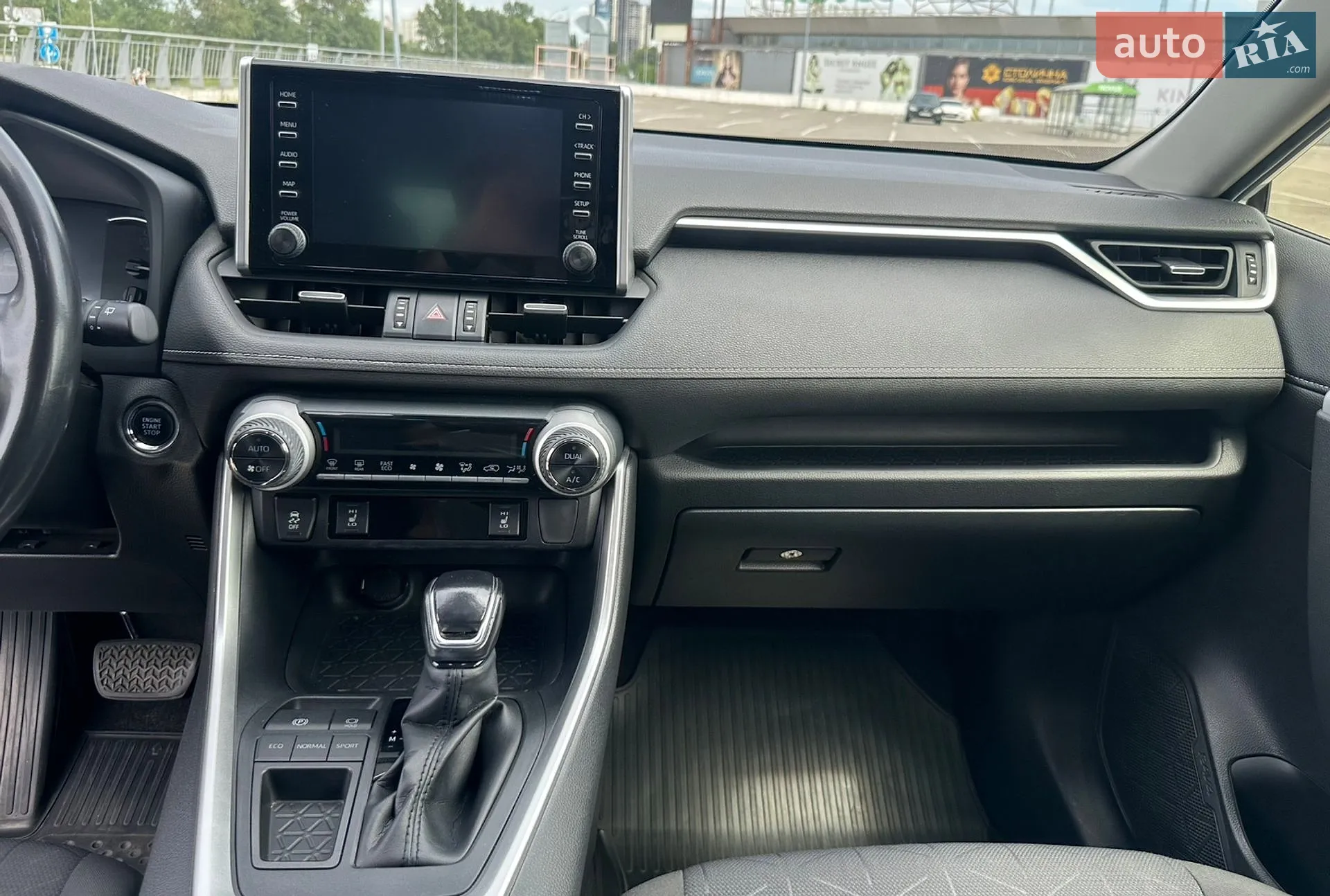 2020 Toyota RAV 4 - мініатюра 16