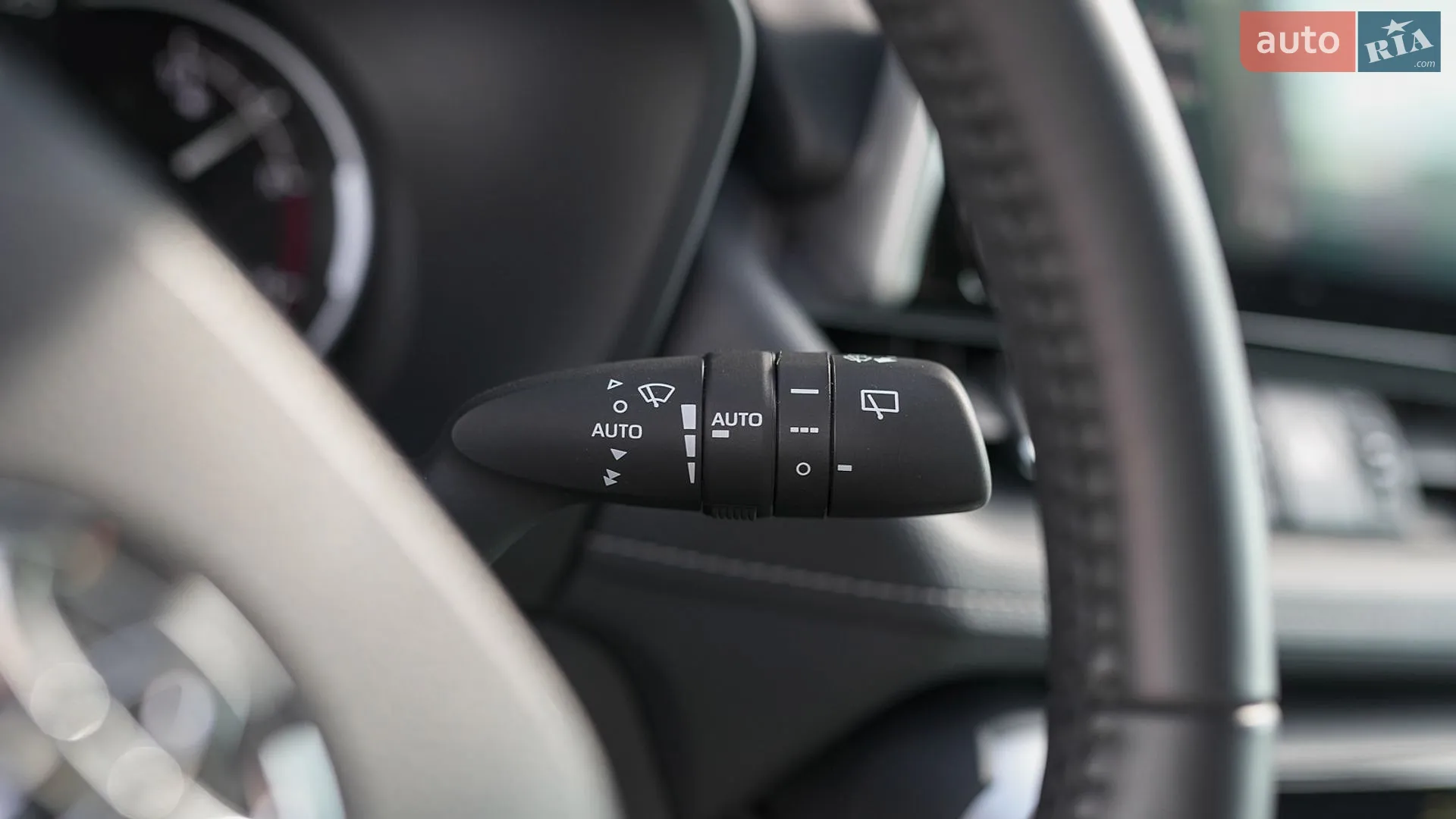 2020 Toyota RAV 4 - мініатюра 17