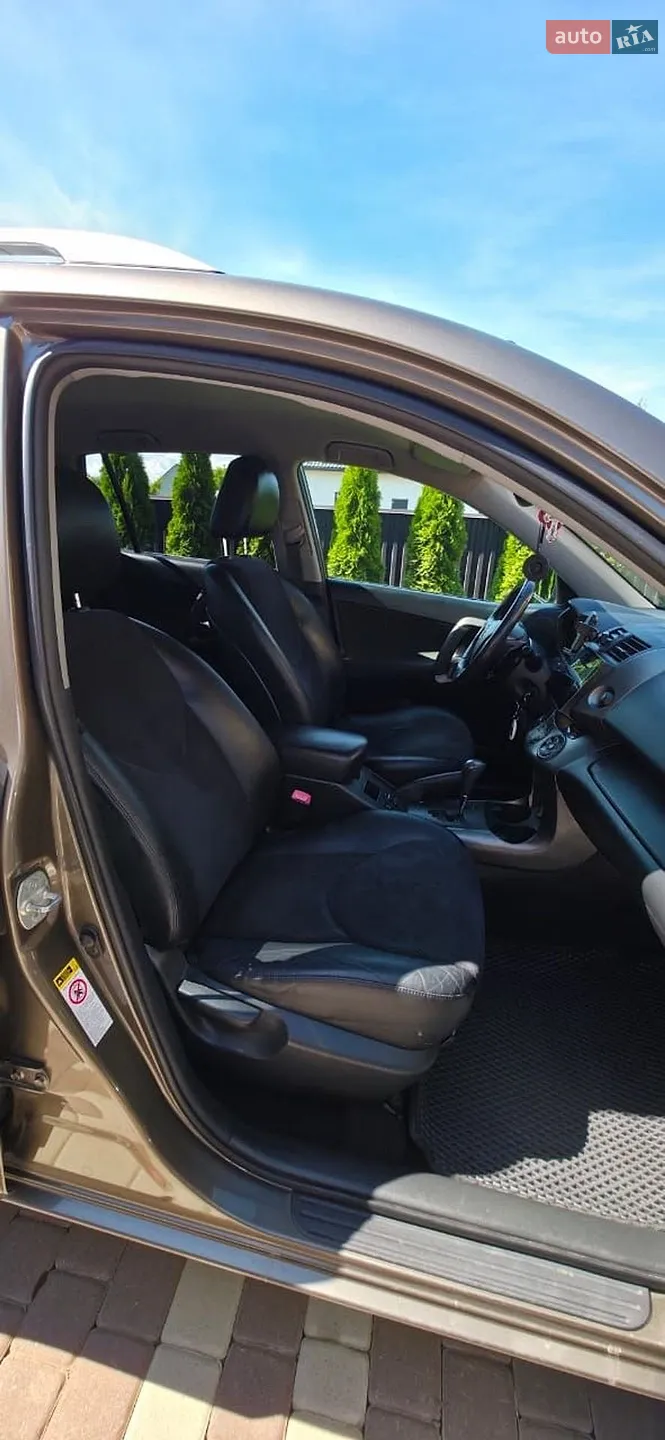 2010 Toyota RAV 4 - мініатюра 10