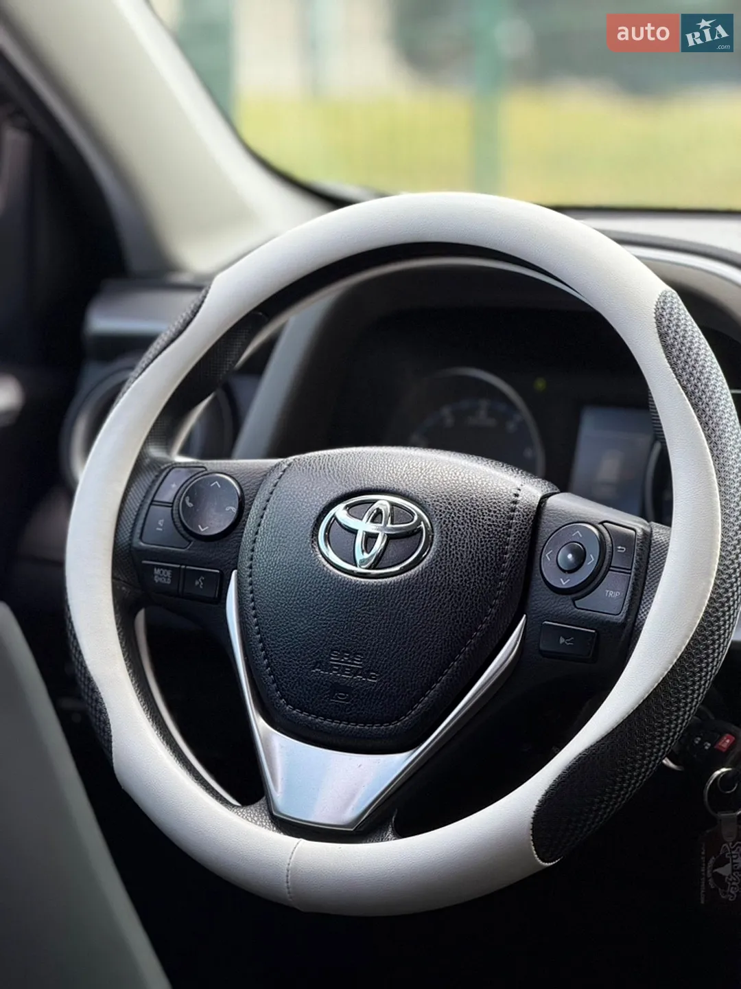 2018 Toyota RAV 4 - мініатюра 13
