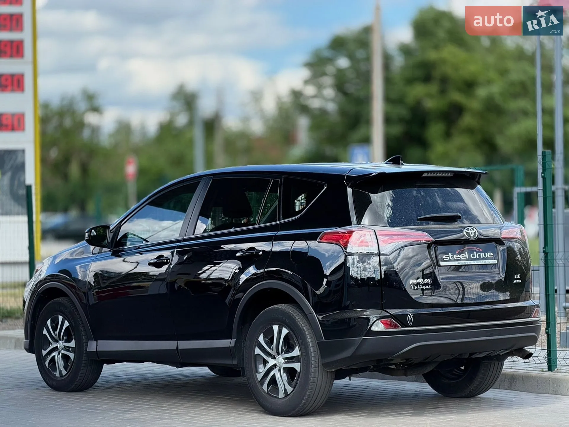 2018 Toyota RAV 4 - мініатюра 6