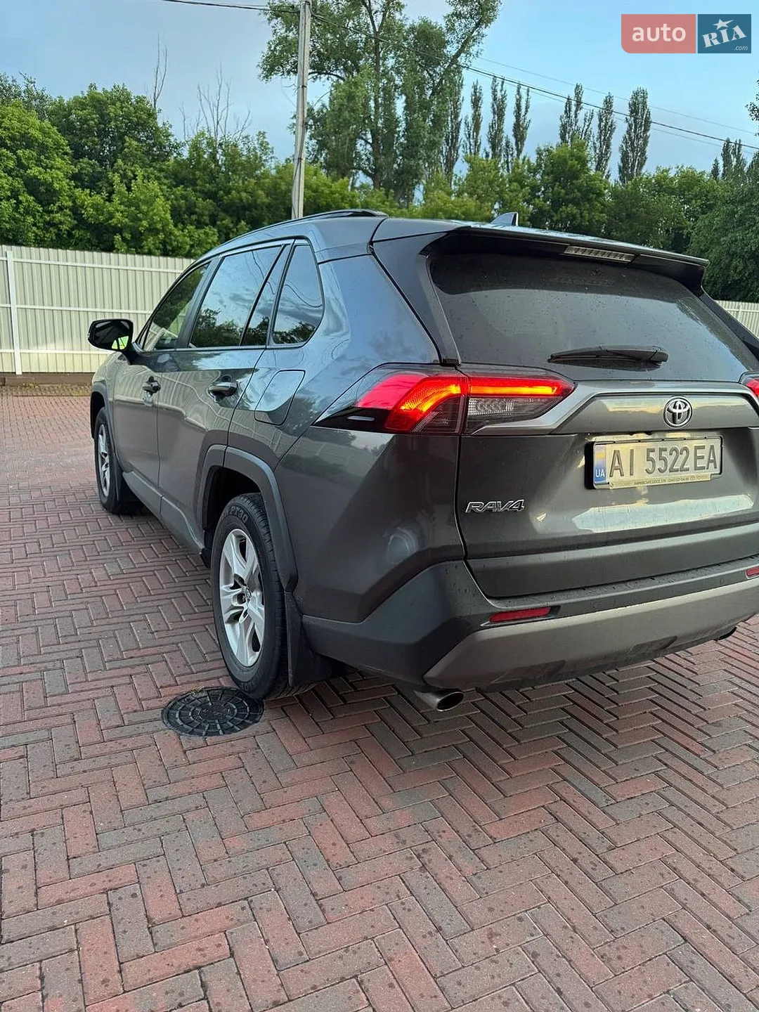 2020 Toyota RAV 4 - мініатюра 5