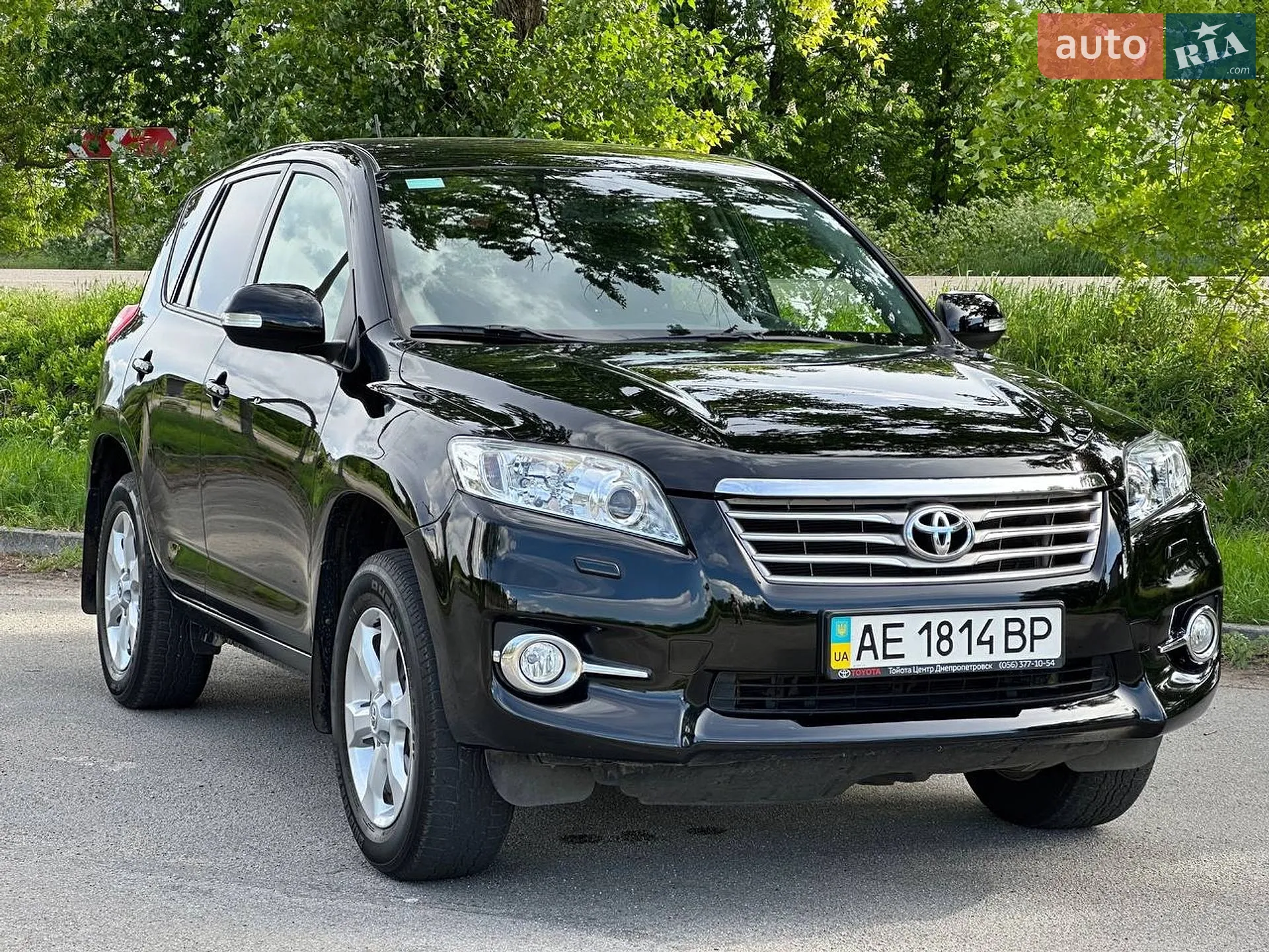 2012 Toyota RAV 4 - фото 1