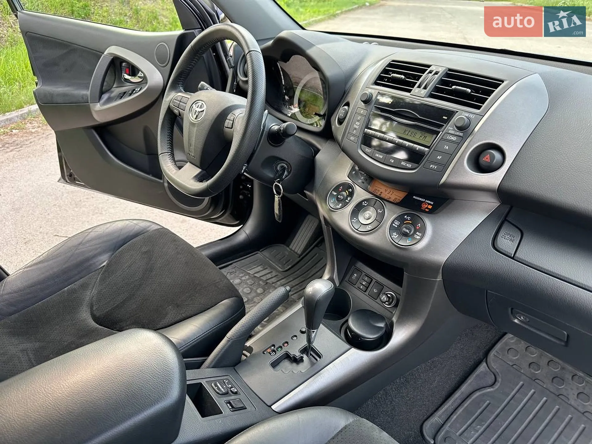 2012 Toyota RAV 4 - мініатюра 23