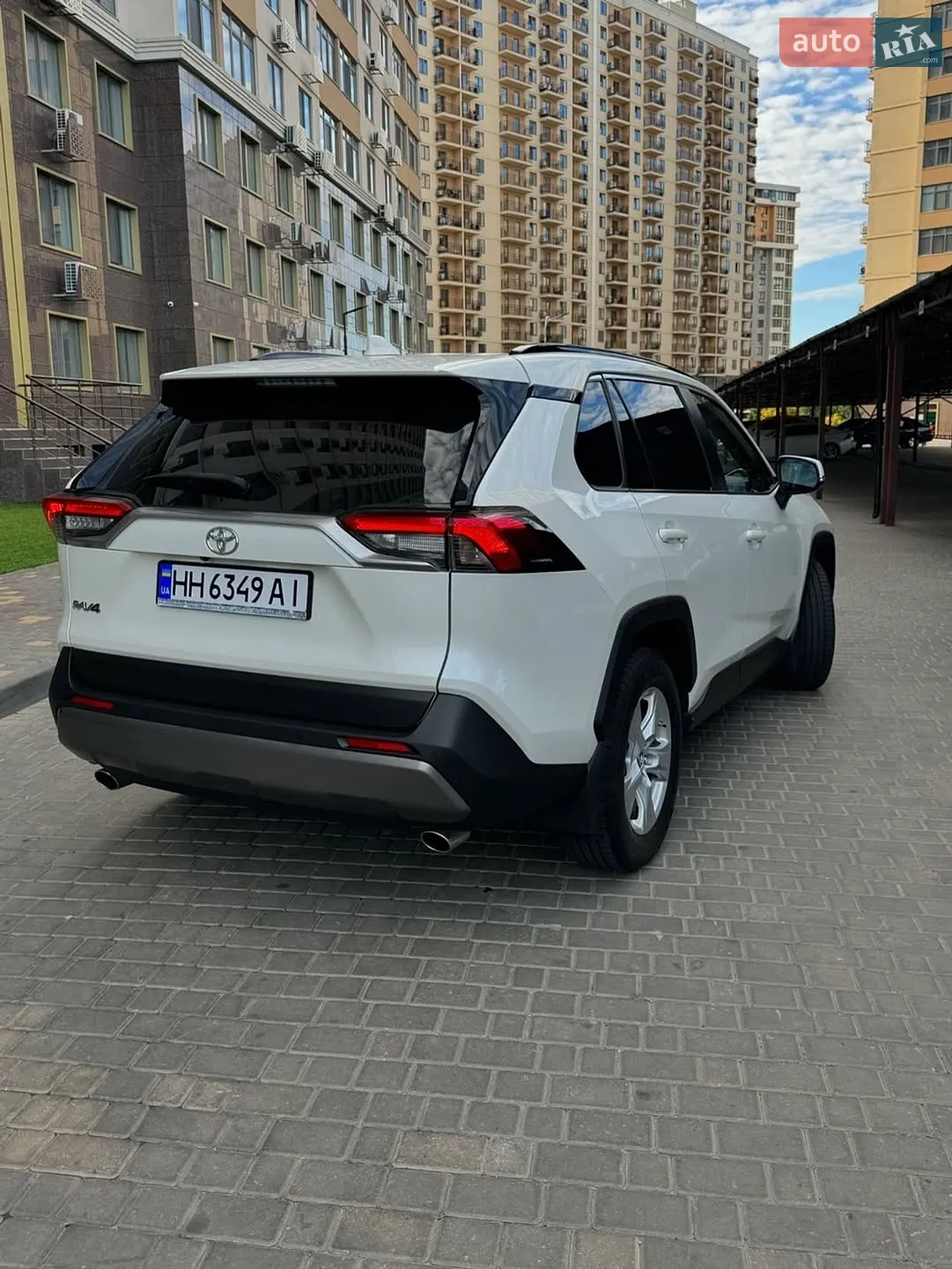 2019 Toyota RAV 4 - мініатюра 5