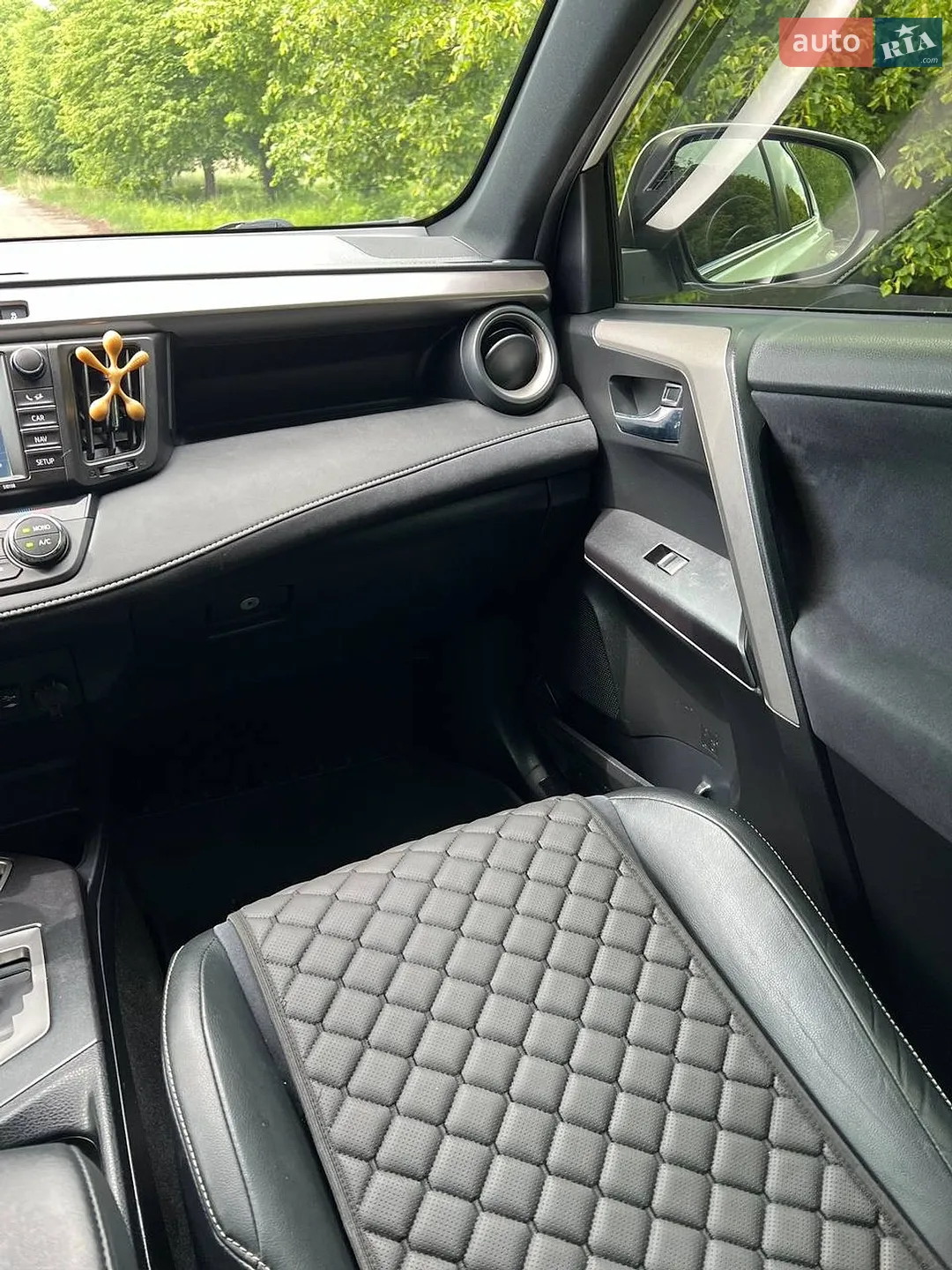 2016 Toyota RAV 4 - мініатюра 22