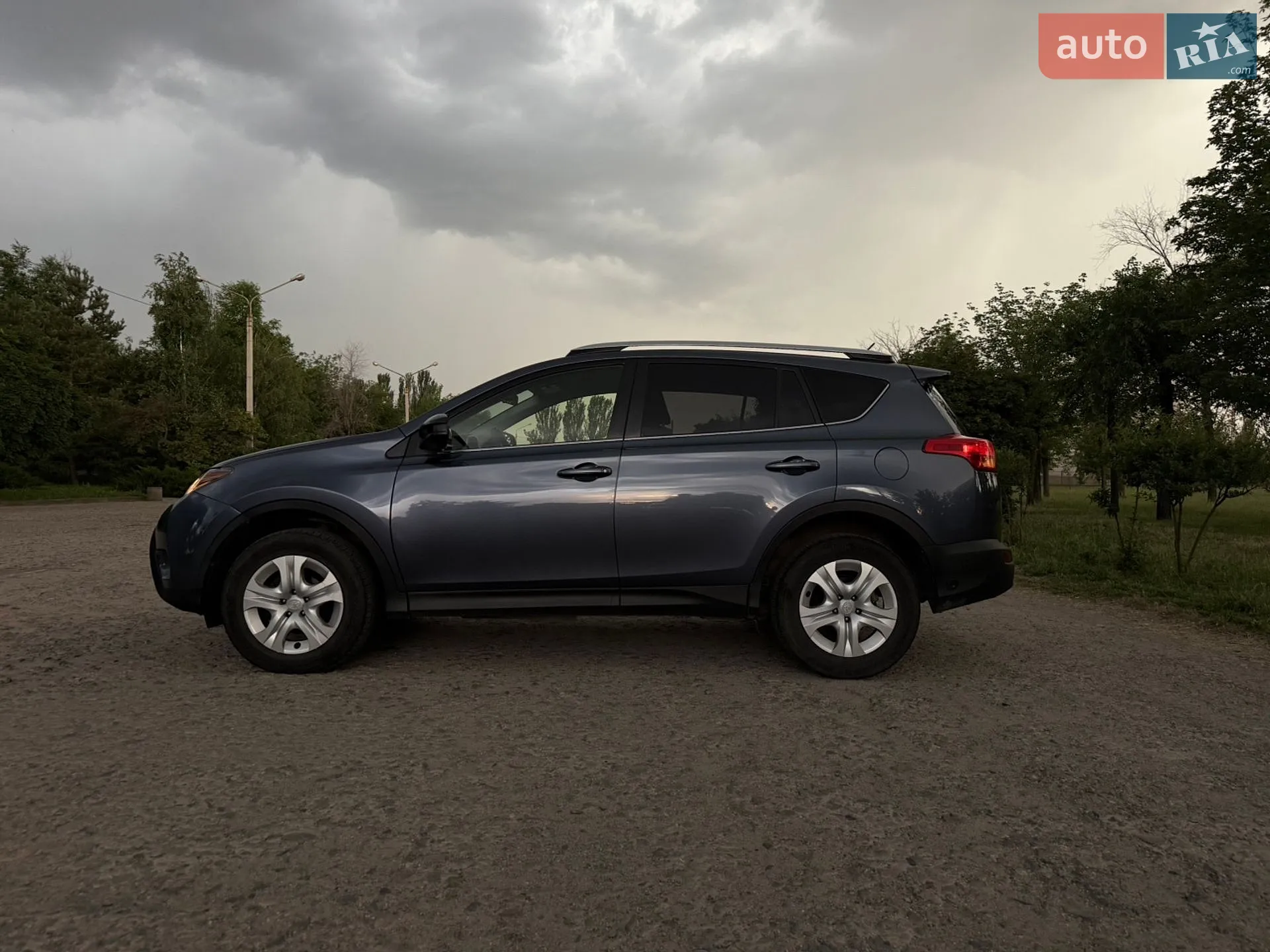 2013 Toyota RAV 4 - мініатюра 4