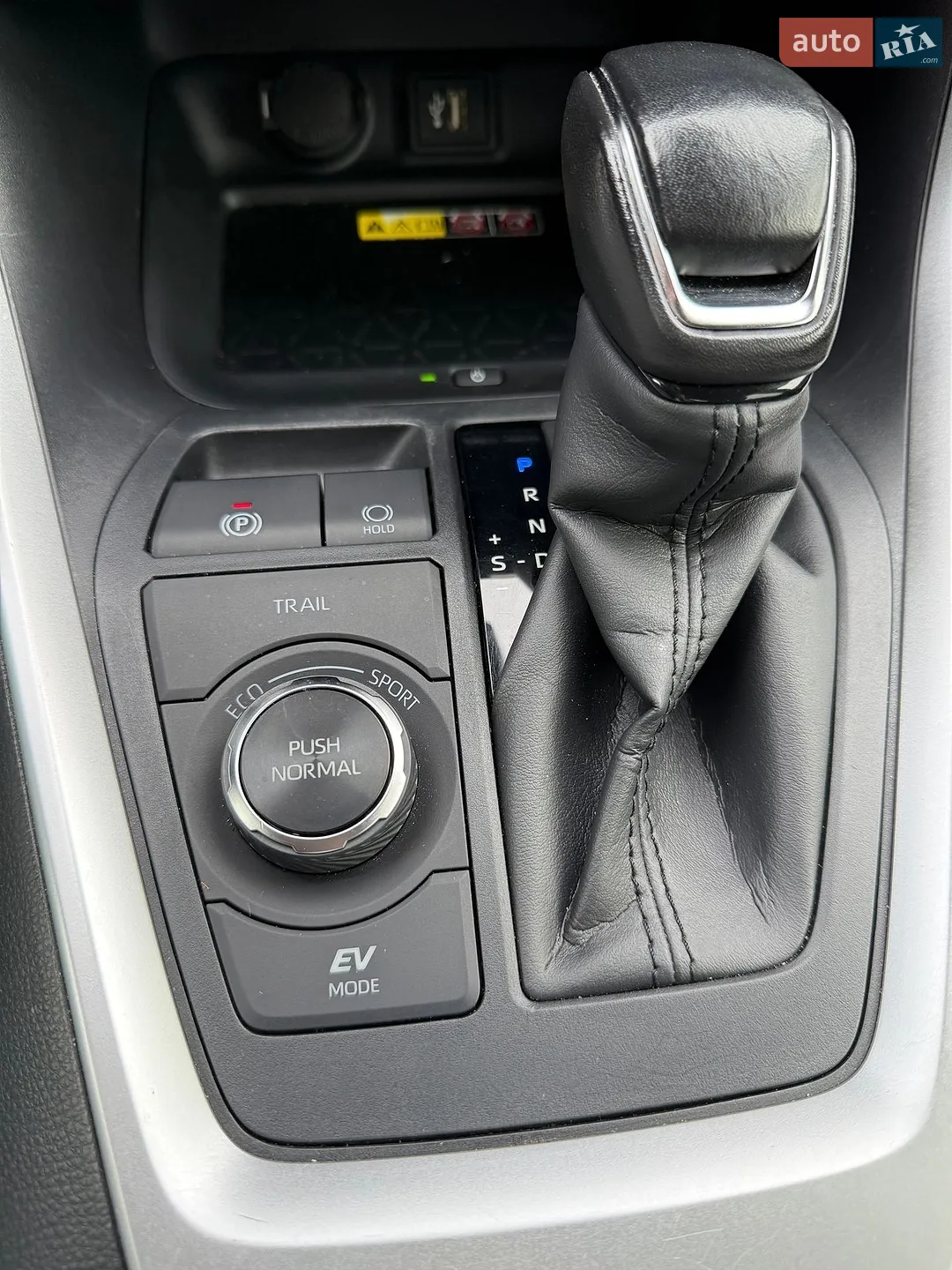 2023 Toyota RAV 4 - мініатюра 26