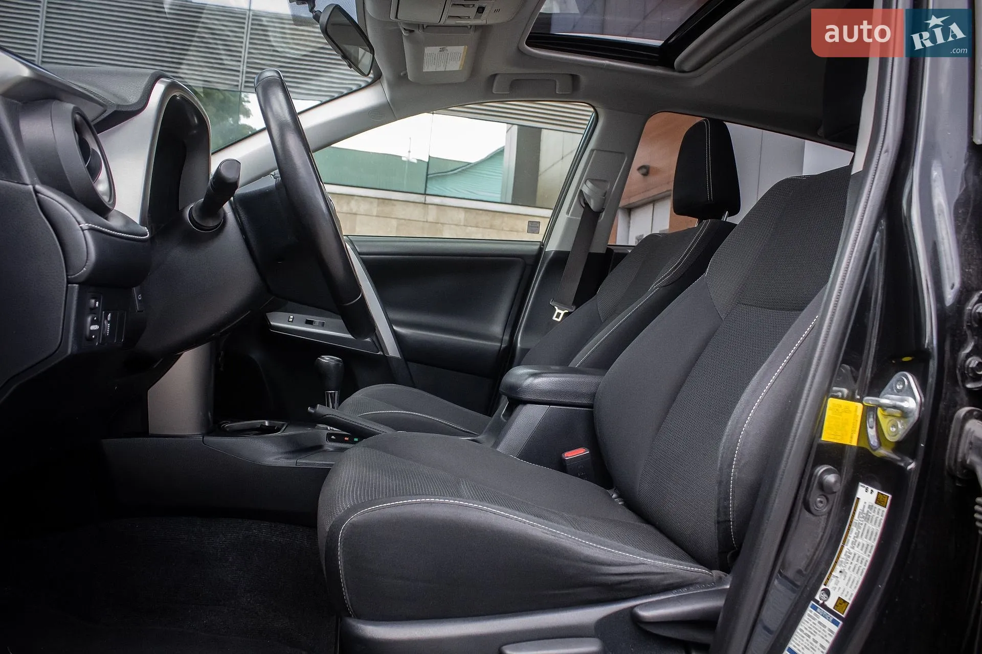 2016 Toyota RAV 4 - мініатюра 11