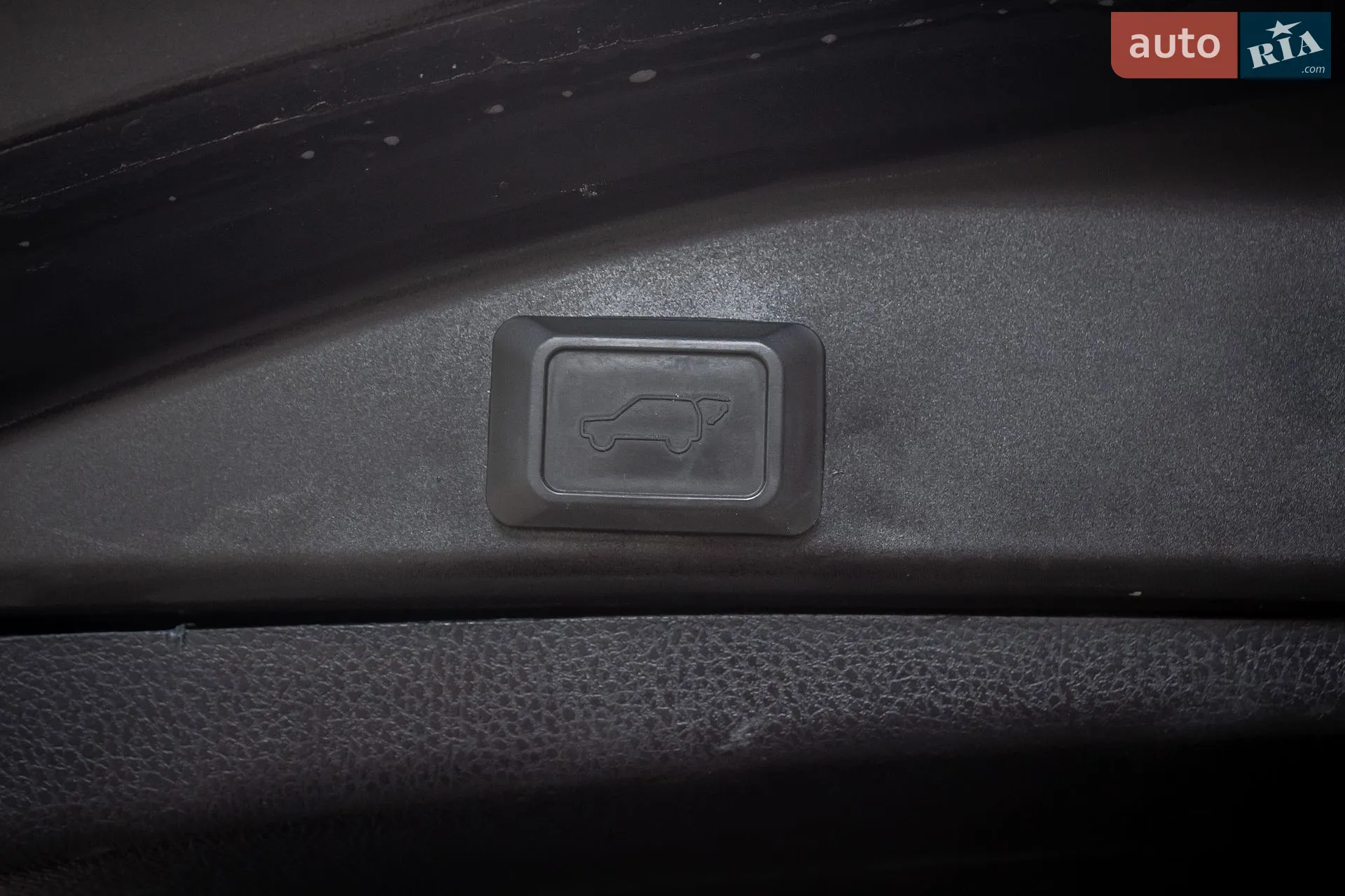 2016 Toyota RAV 4 - мініатюра 39