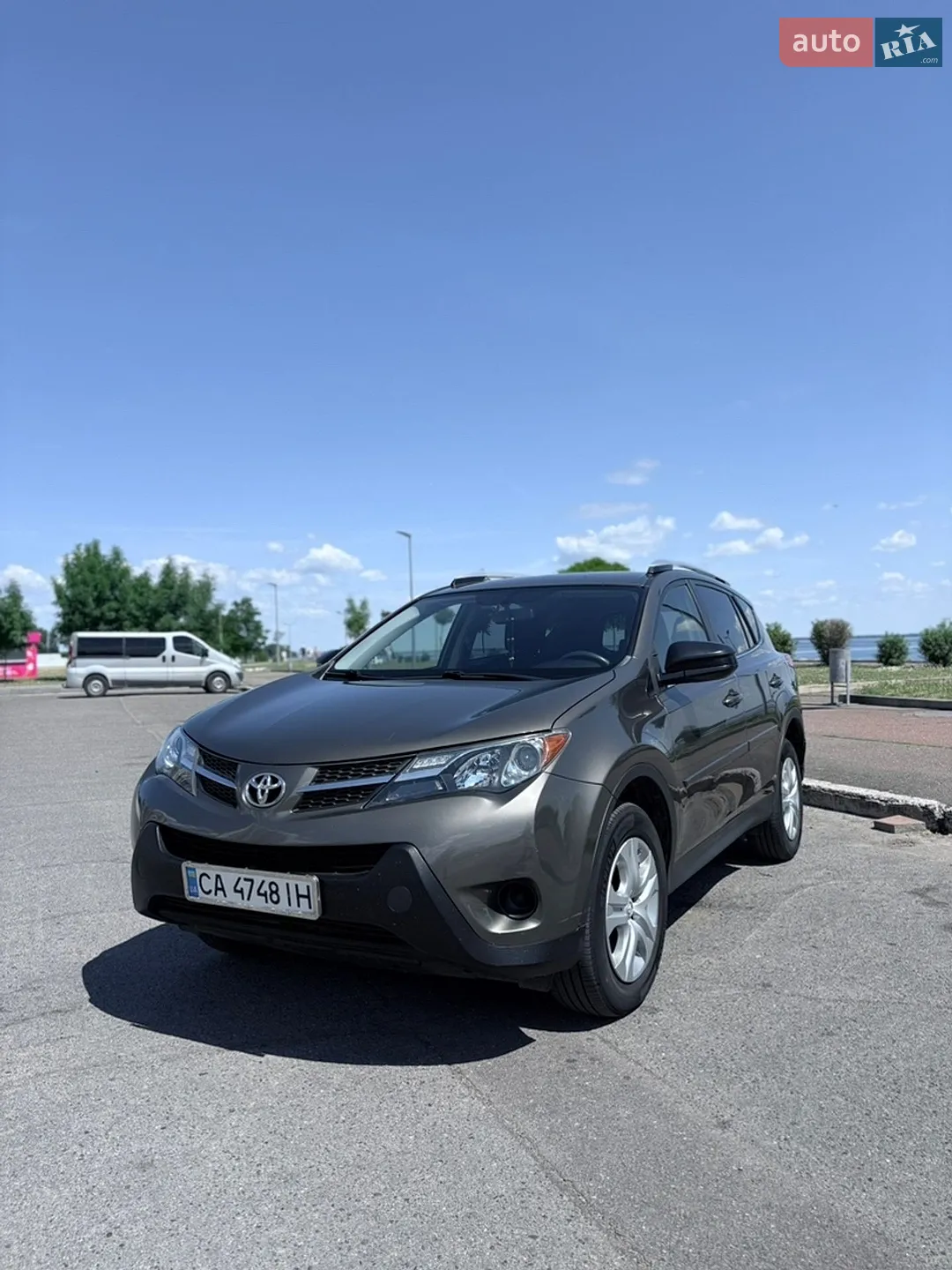 2015 Toyota RAV 4 - фото 1