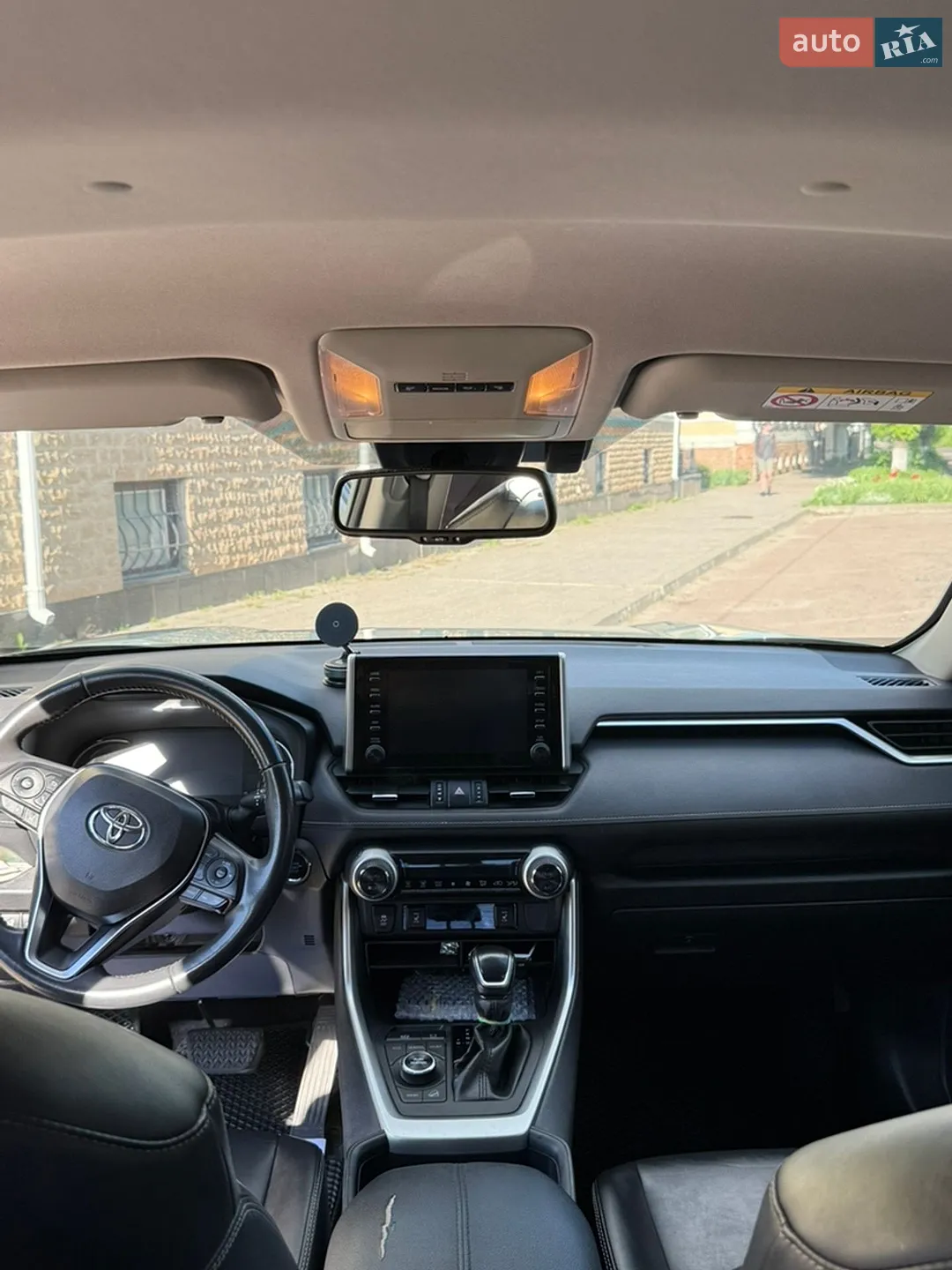 2019 Toyota RAV 4 - мініатюра 13