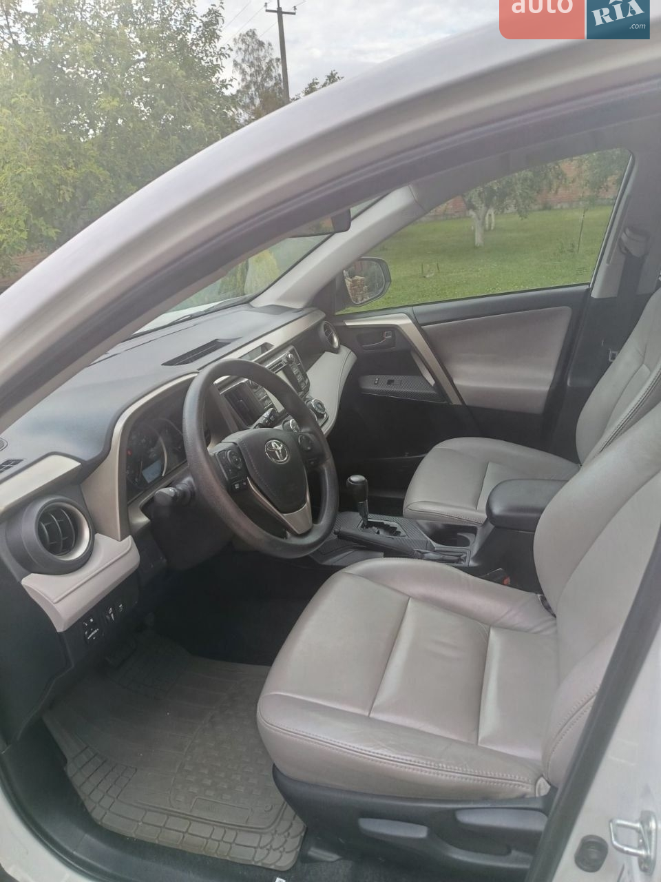 2015 Toyota RAV 4 - мініатюра 13