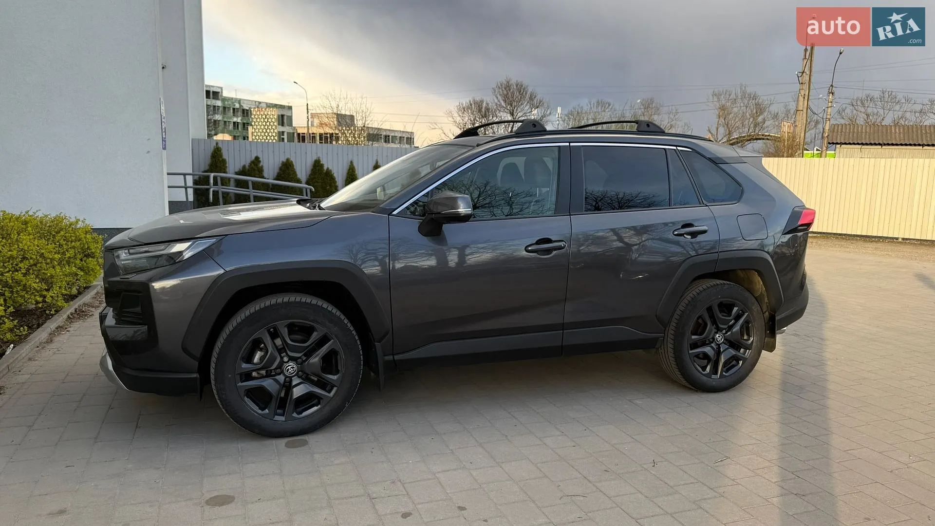 2022 Toyota RAV 4 - мініатюра 15