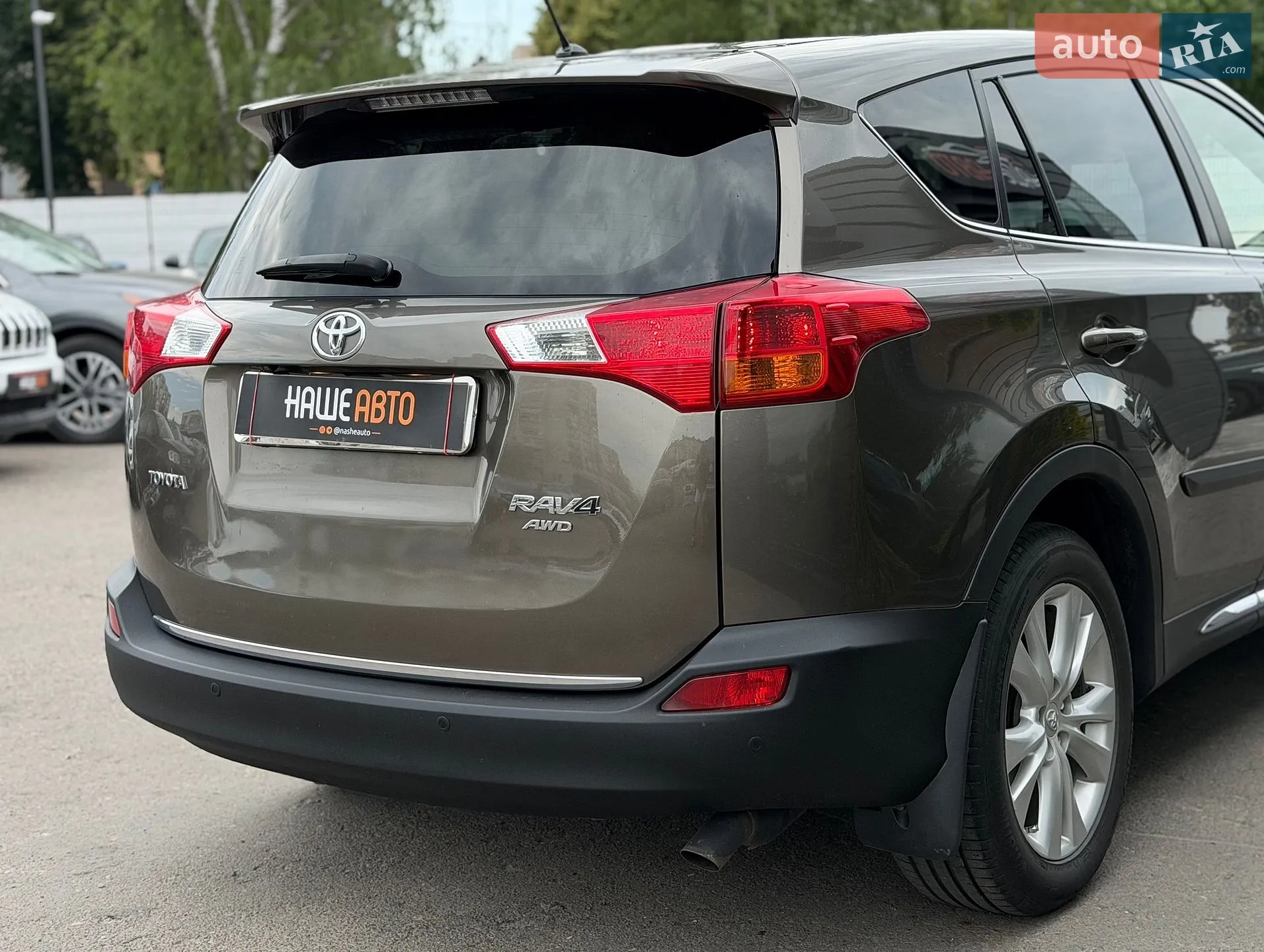 2013 Toyota RAV 4 - мініатюра 14