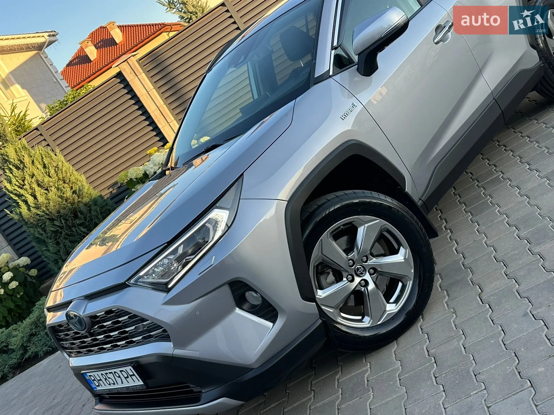 2019 Toyota RAV 4 - мініатюра 19
